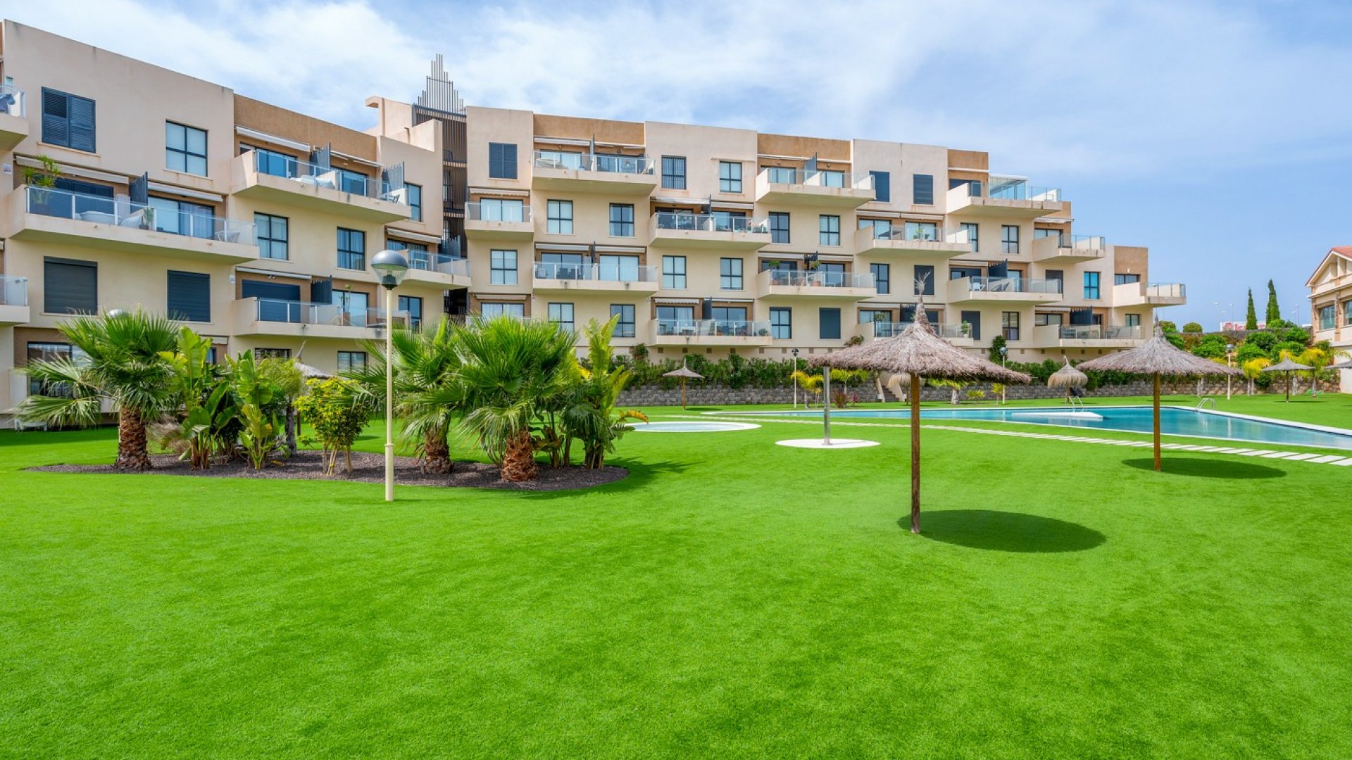 Resale - Apartments -
Orihuela Costa - La Zenia