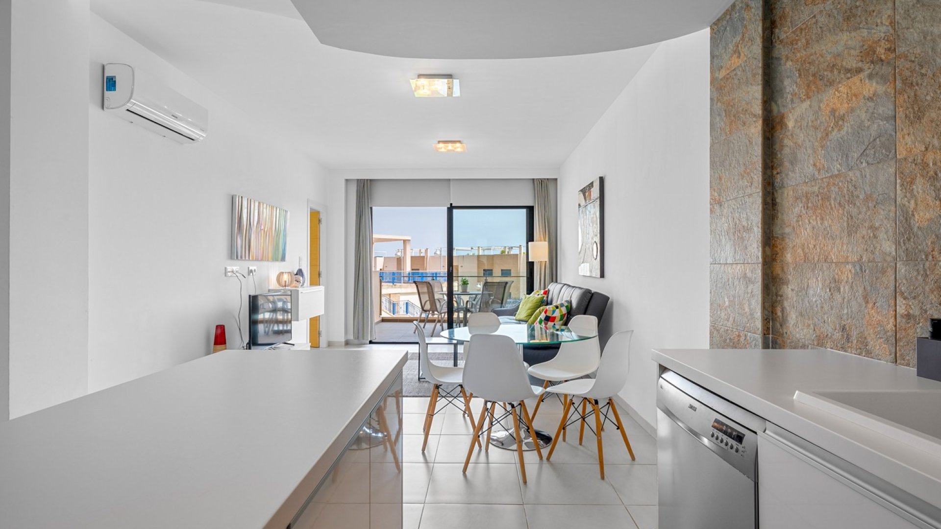 Resale - Apartments -
Orihuela Costa - La Zenia