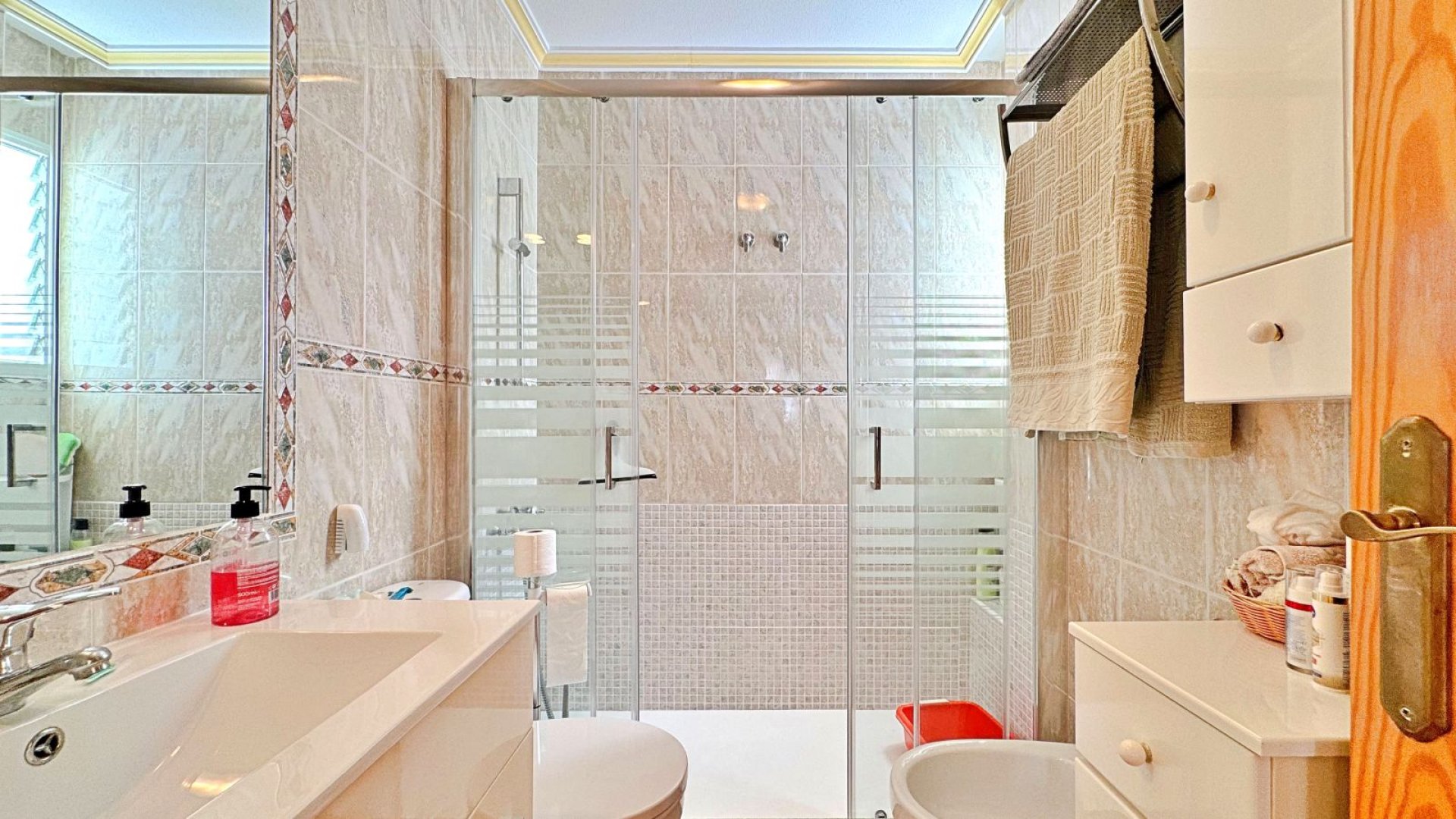 Resale - Apartments -
Orihuela Costa - La Zenia