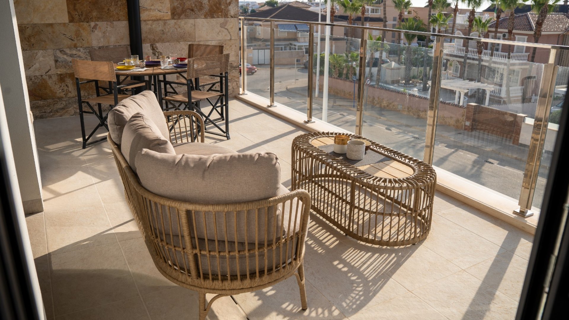 Resale - Apartments -
Orihuela Costa - La Zenia