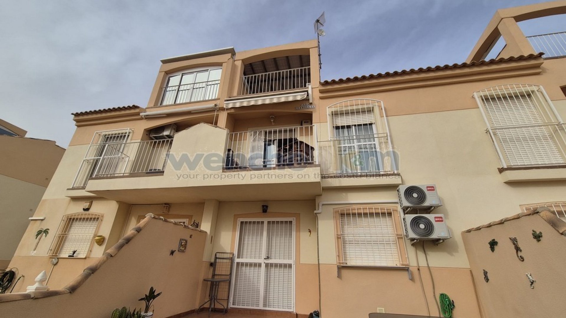 Resale - Apartments -
Orihuela Costa - Las Chismosas