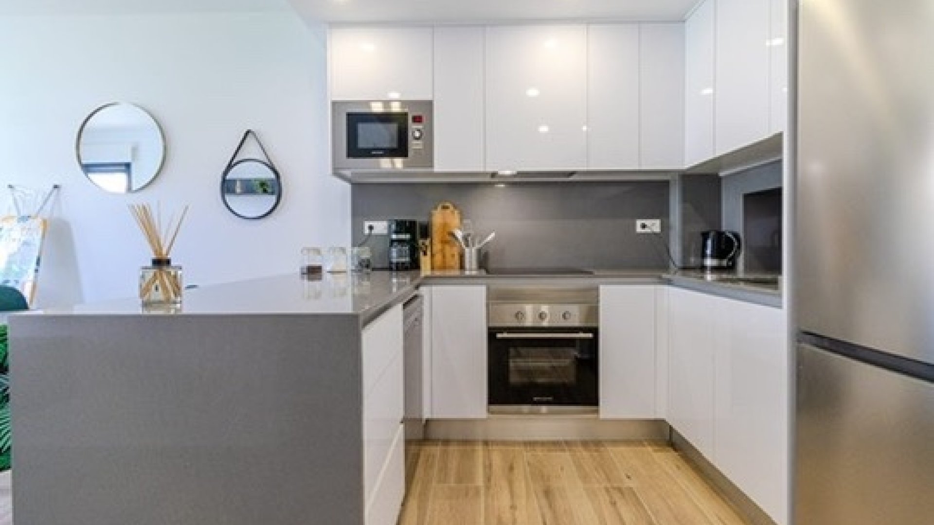 Resale - Apartments -
Orihuela Costa - Las Filipinas