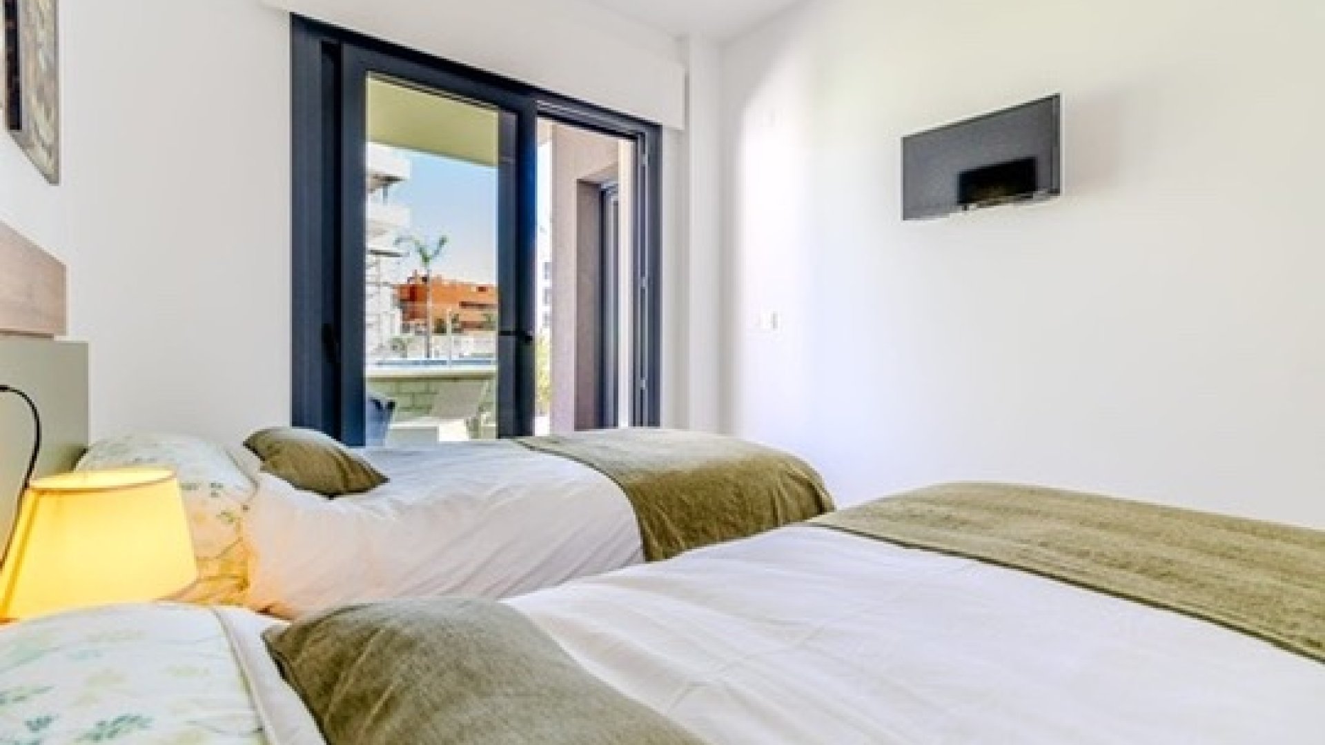Resale - Apartments -
Orihuela Costa - Las Filipinas