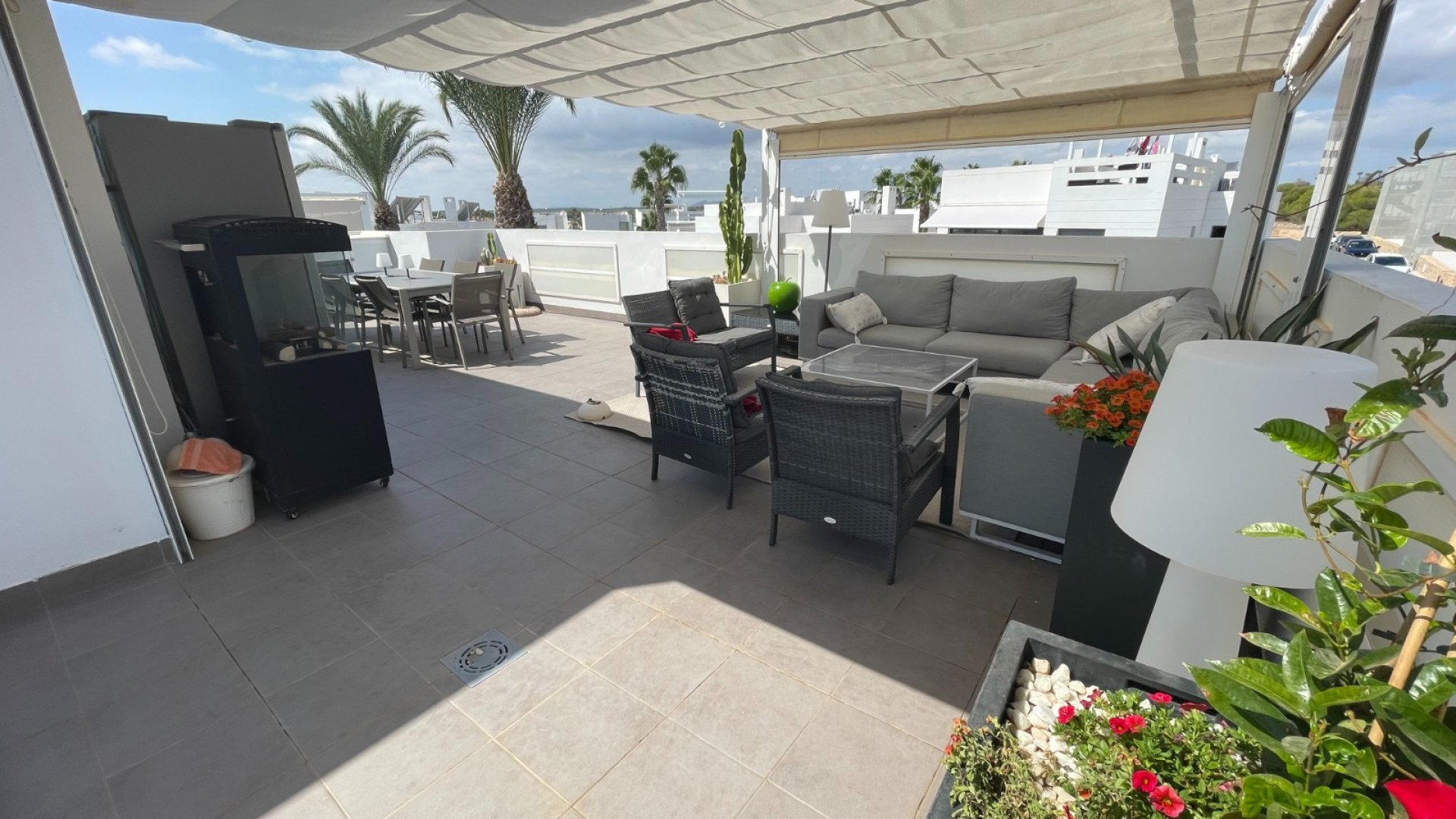 Resale - Apartments -
Orihuela Costa - Las Ramblas