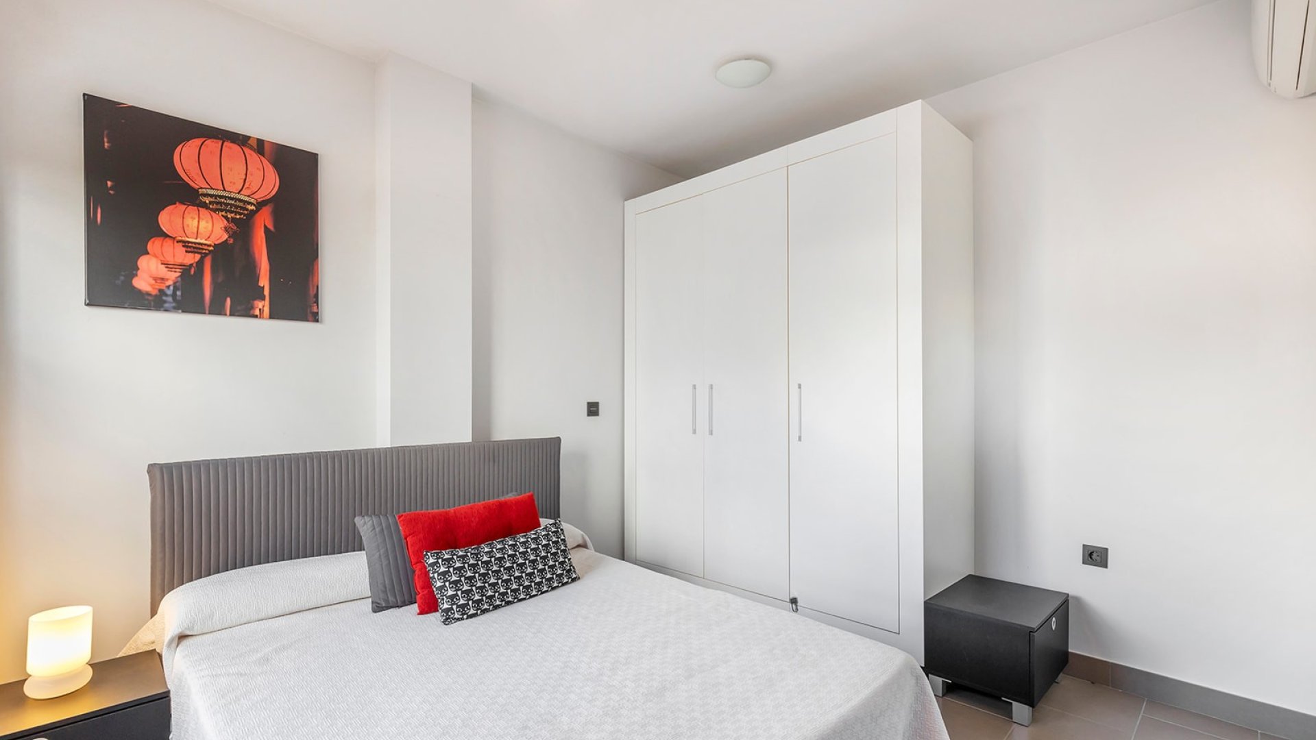 Resale - Apartments -
Orihuela Costa - Las Ramblas