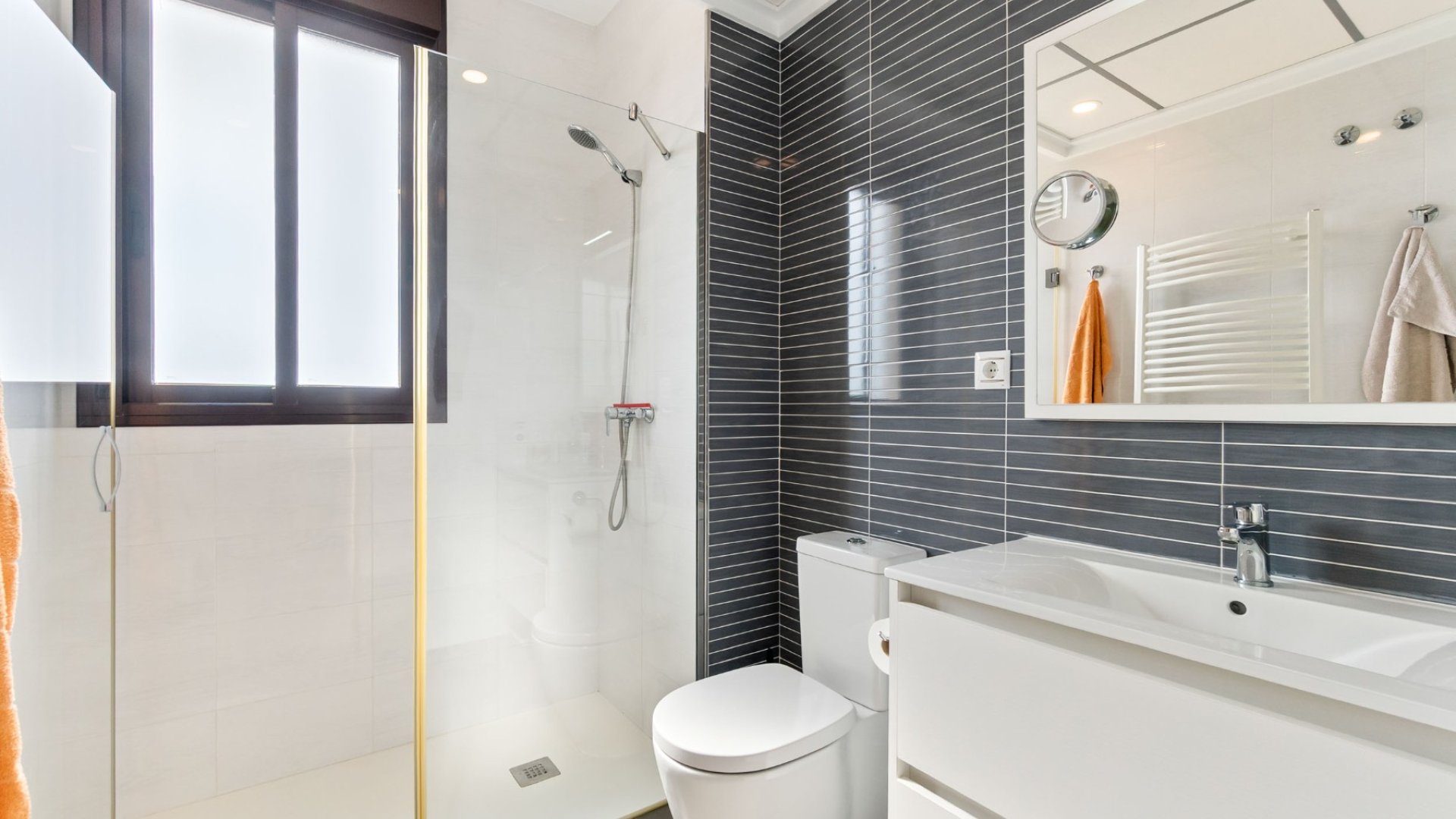 Resale - Apartments -
Orihuela Costa - Lomas De Cabo Roig