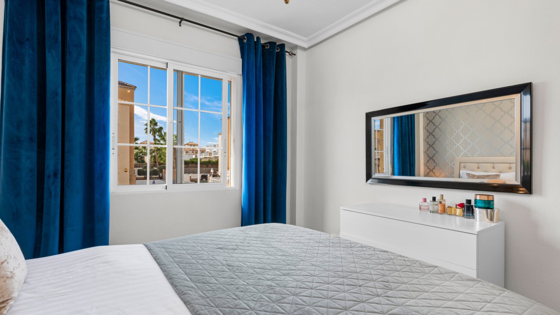 Resale - Apartments -
Orihuela Costa - Lomas De Cabo Roig