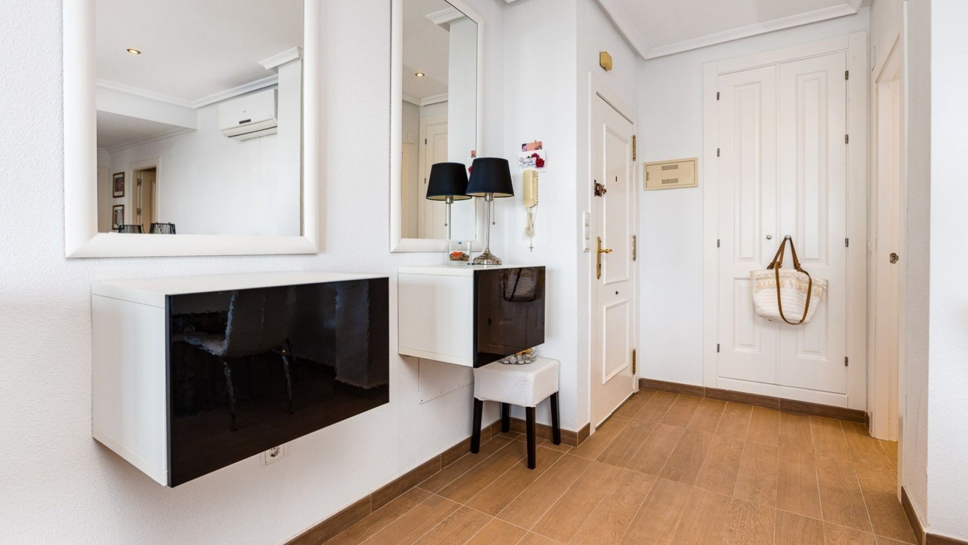 Resale - Apartments -
Orihuela Costa - Lomas de Campoamor