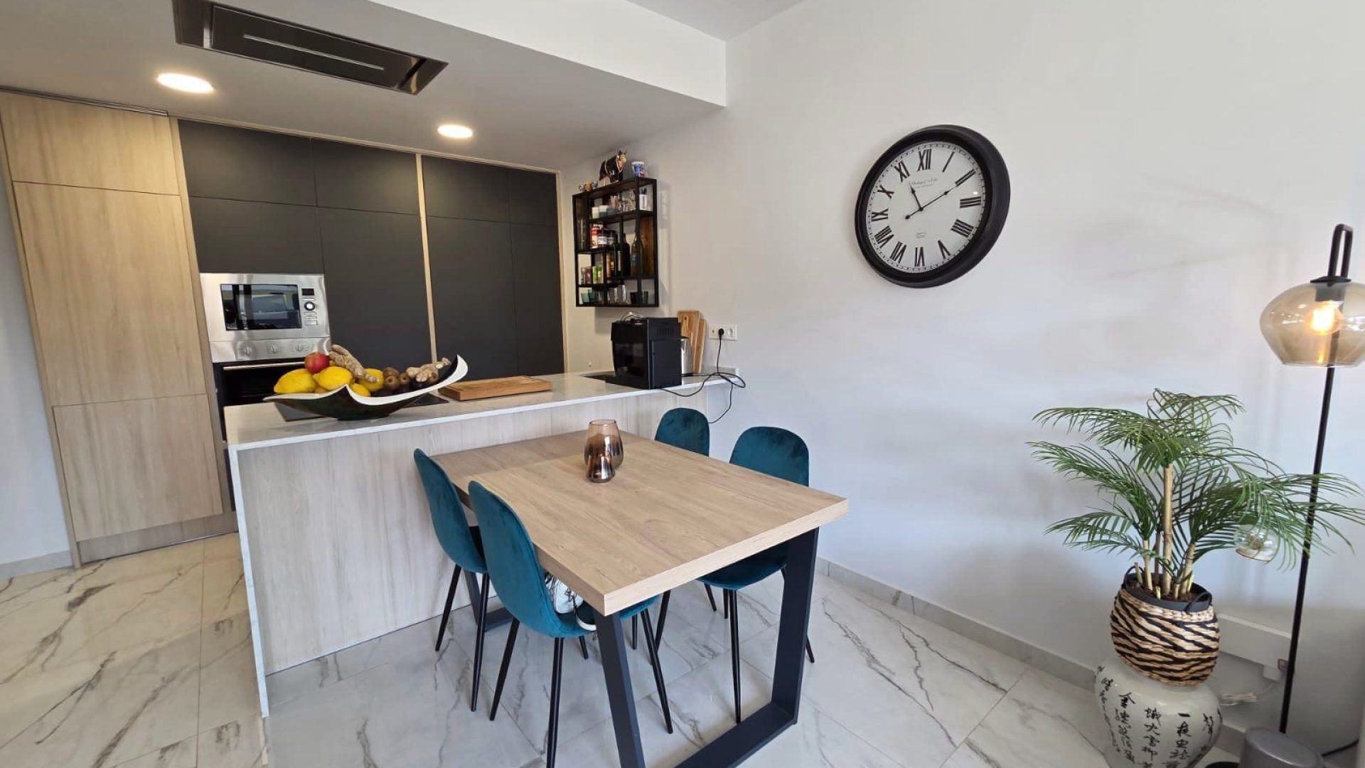 Resale - Apartments -
Orihuela Costa - Los Altos
