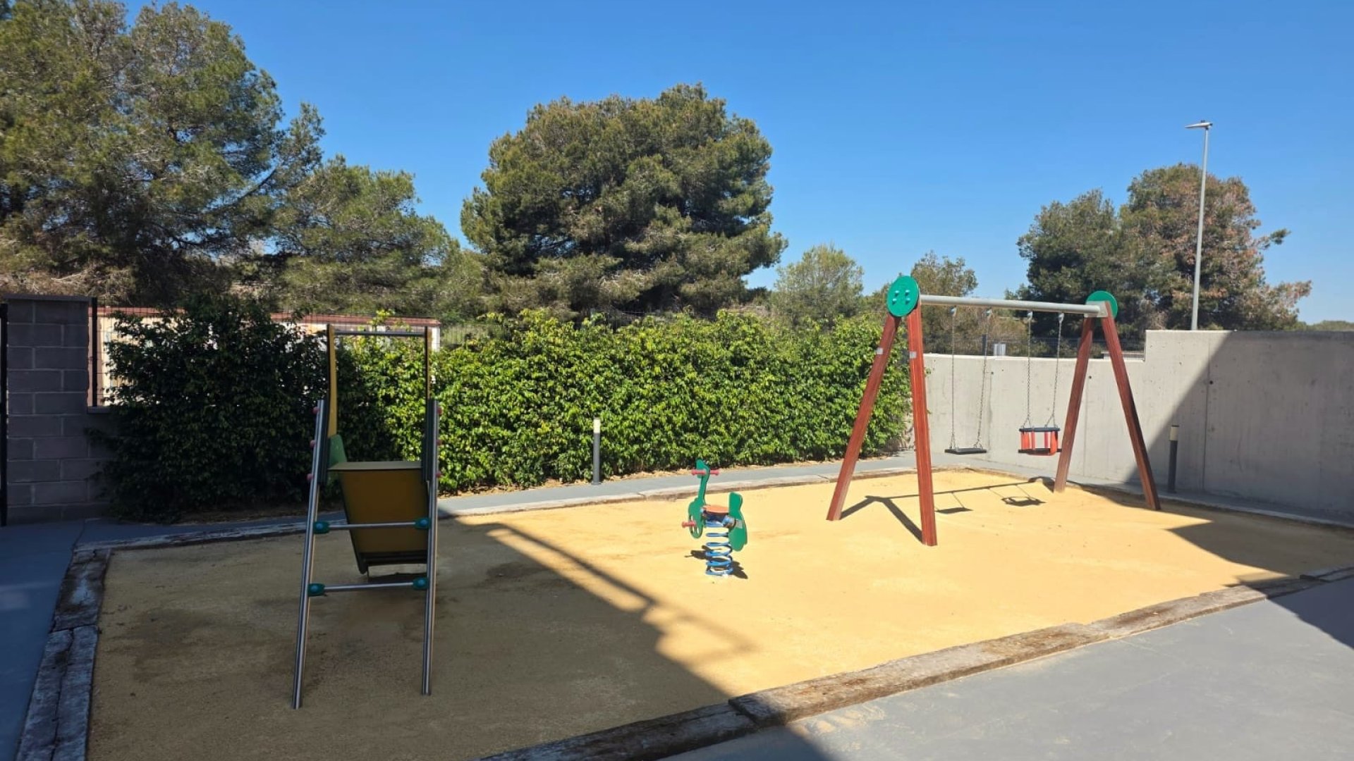 Resale - Apartments -
Orihuela Costa - Los Altos