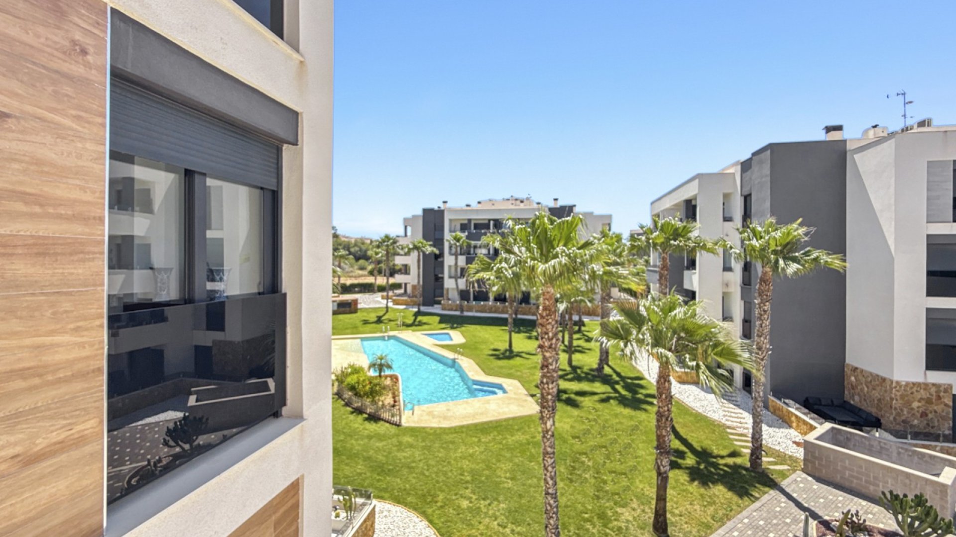 Resale - Apartments -
Orihuela Costa - Los Altos