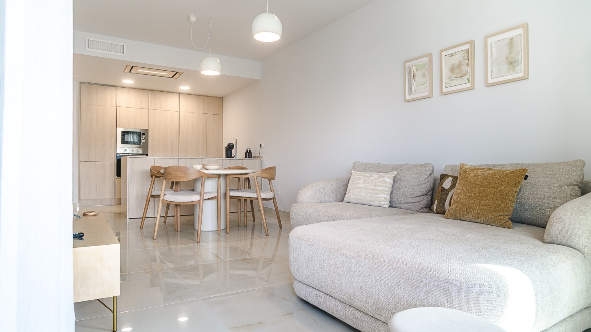 Resale - Apartments -
Orihuela Costa - Los Altos