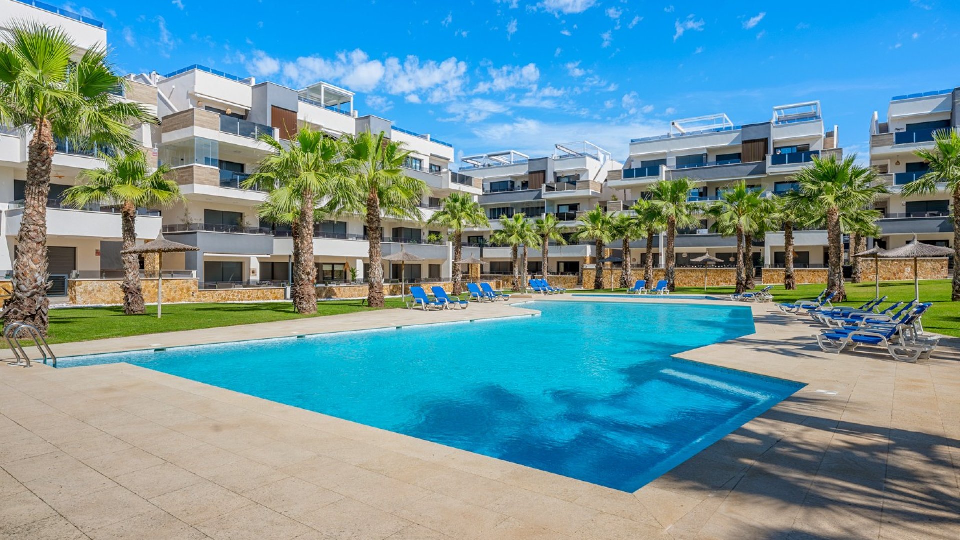Resale - Apartments -
Orihuela Costa - Los Altos