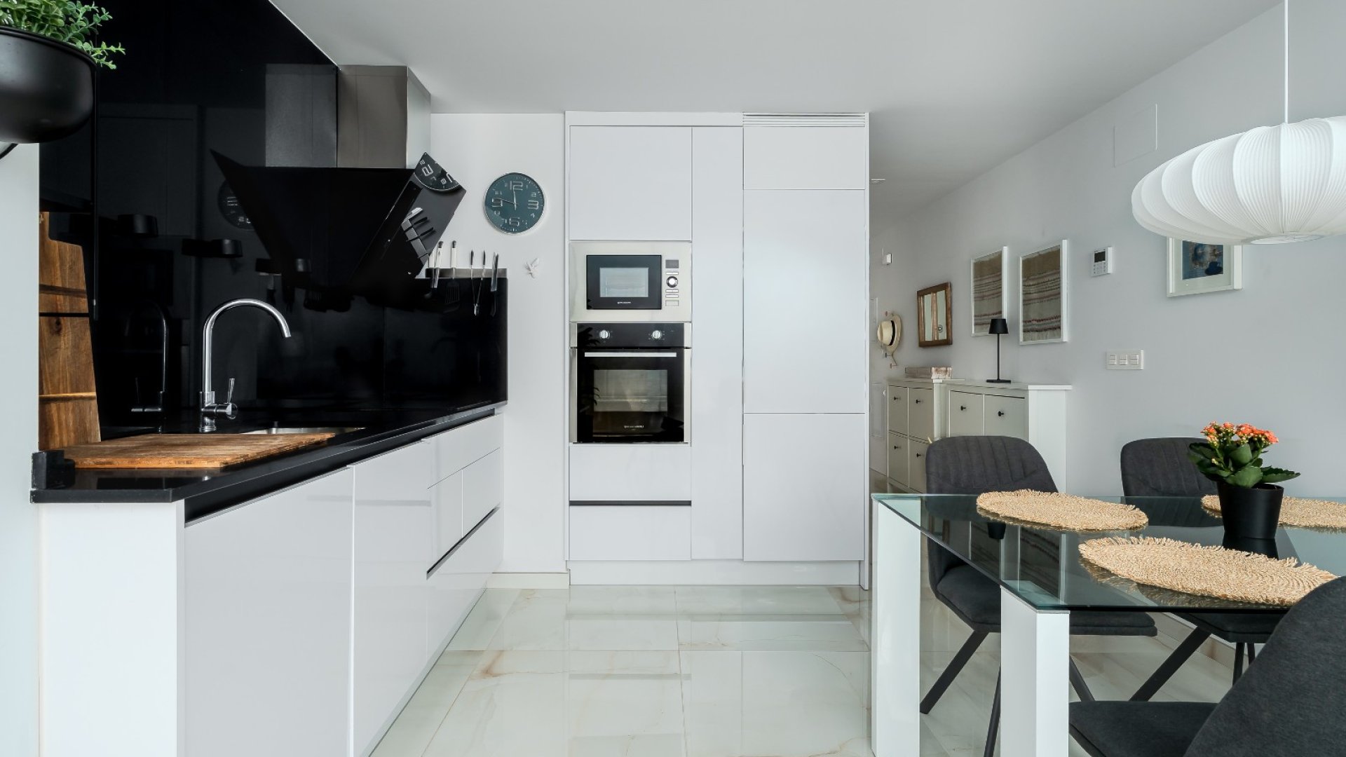 Resale - Apartments -
Orihuela Costa - Los Altos