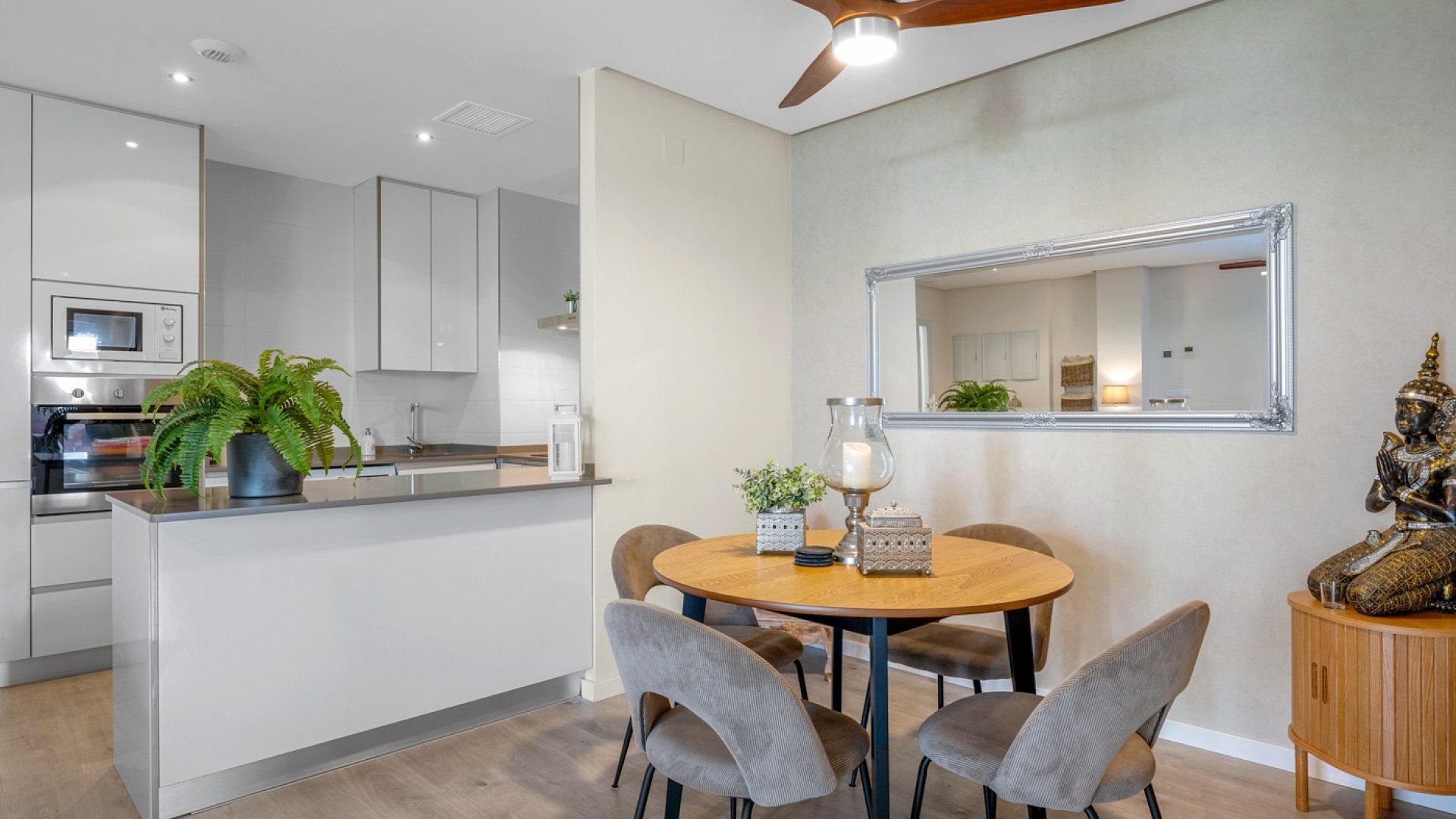 Resale - Apartments -
Orihuela Costa - Los Dolses