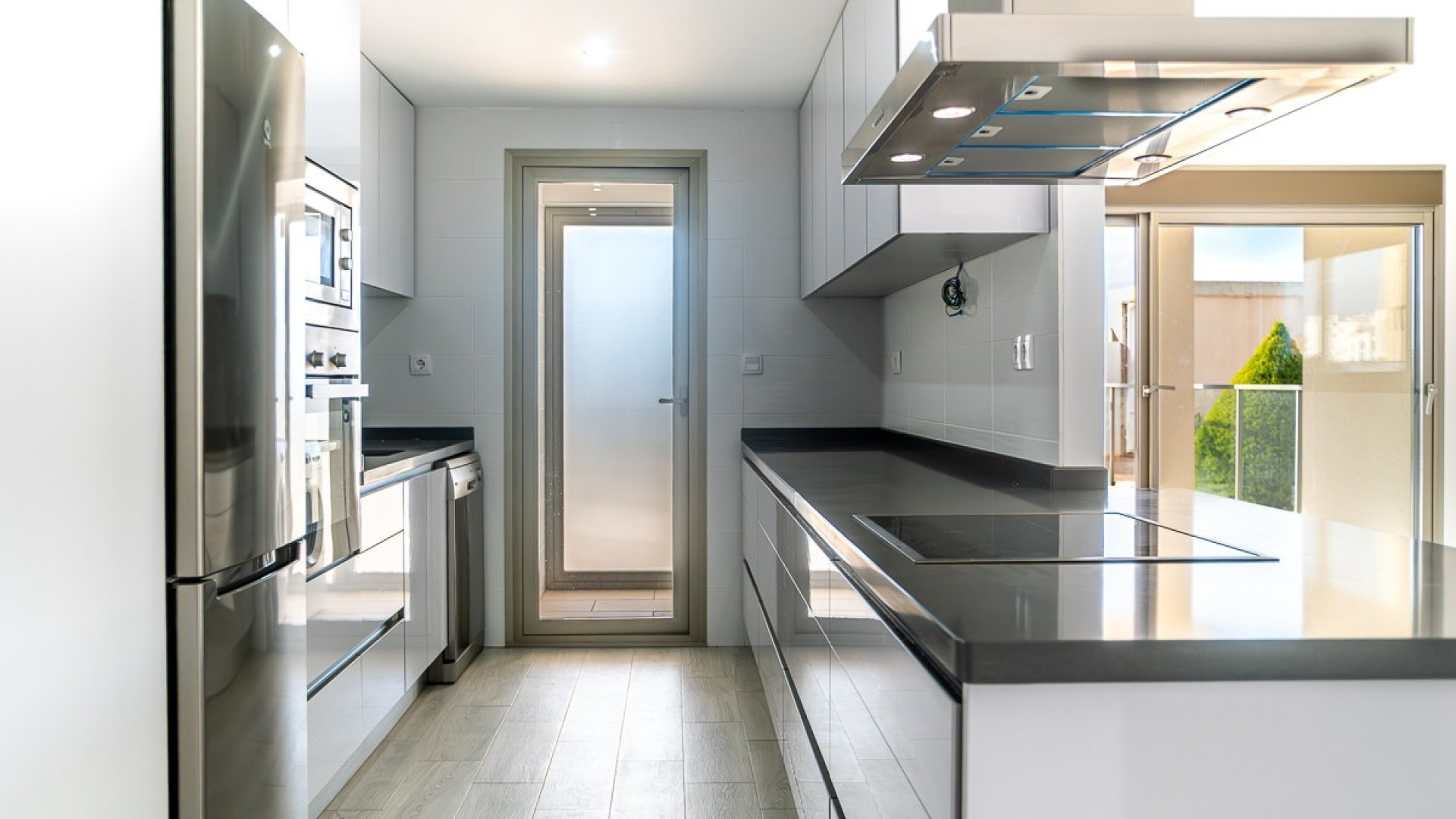 Resale - Apartments -
Orihuela Costa - Los Dolses