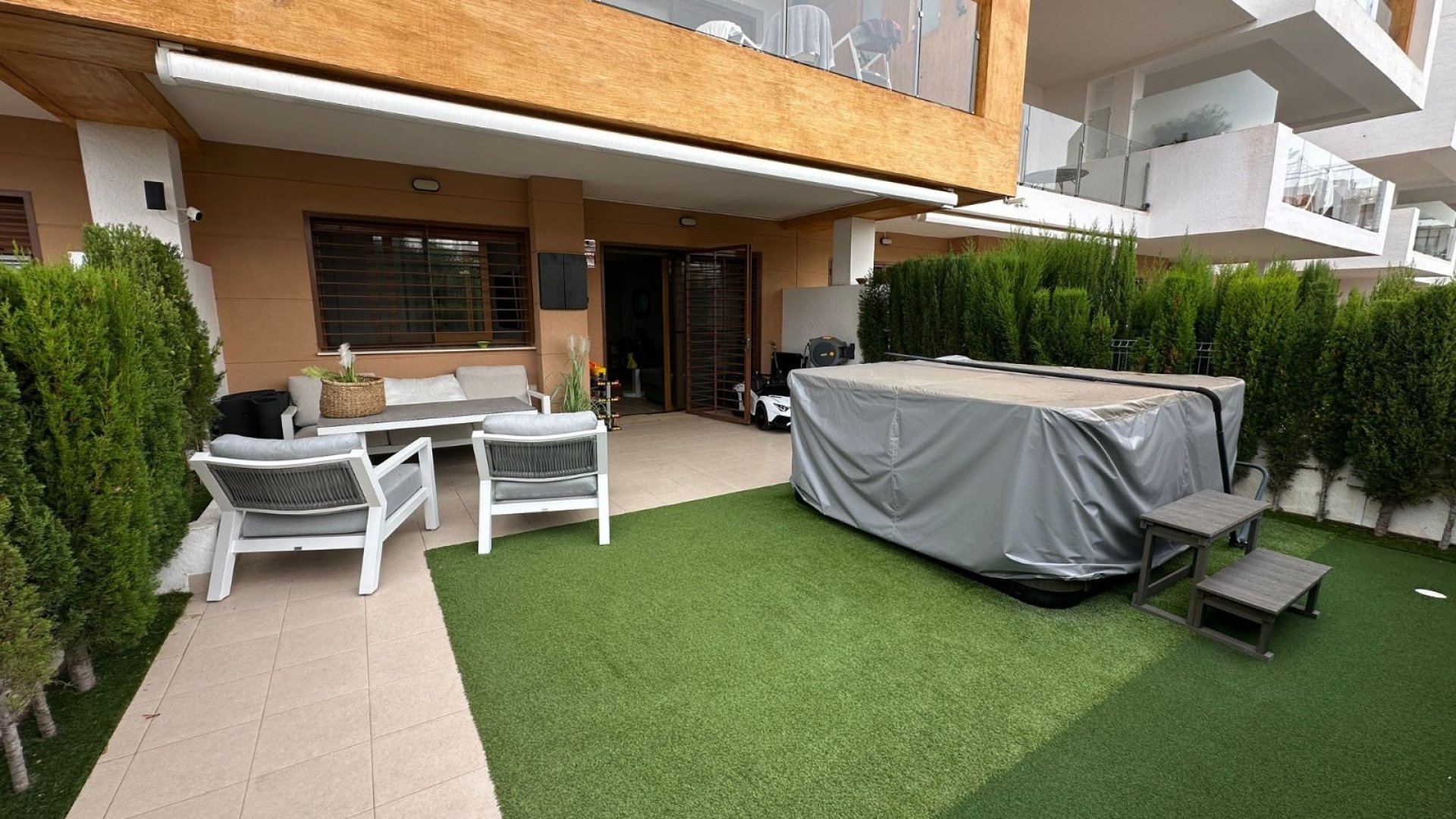 Resale - Apartments -
Orihuela Costa - Los Dolses