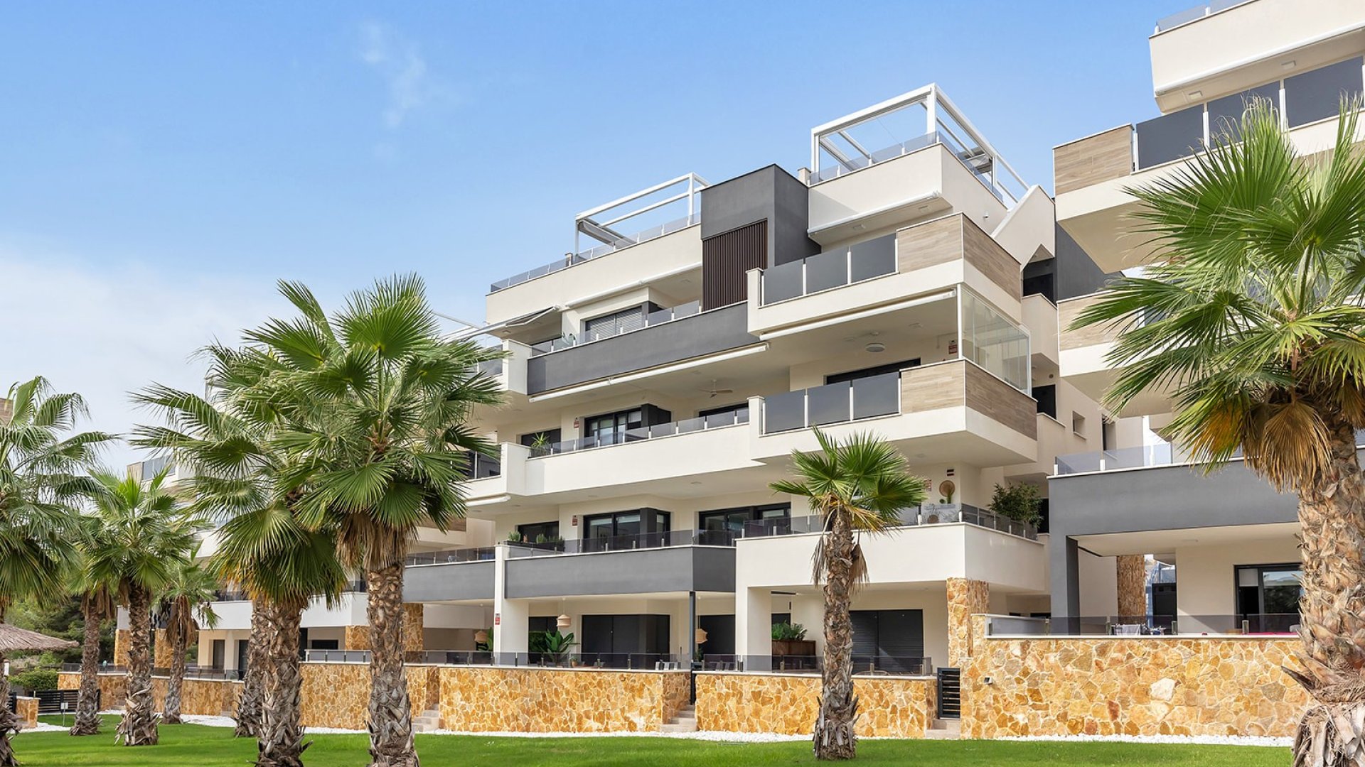 Resale - Apartments -
Orihuela Costa - Orihuela