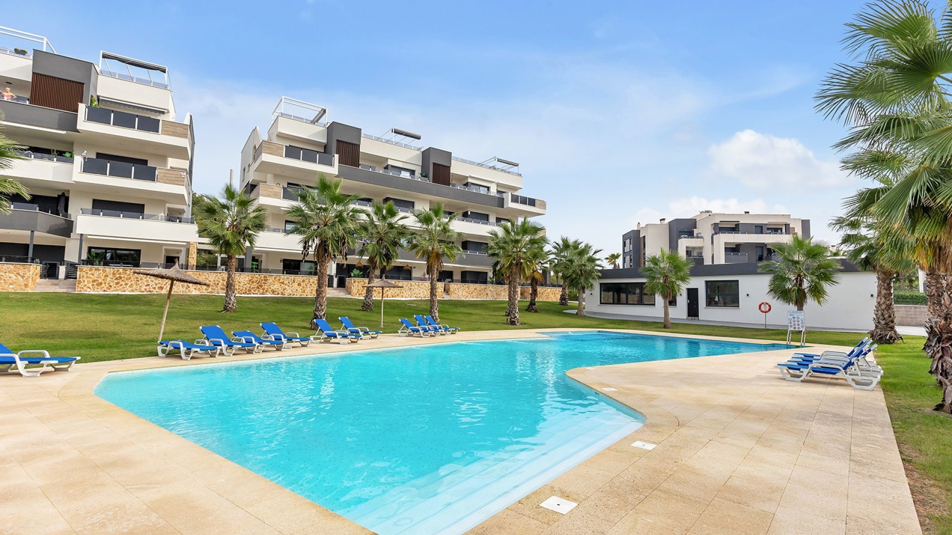 Resale - Apartments -
Orihuela Costa - Orihuela