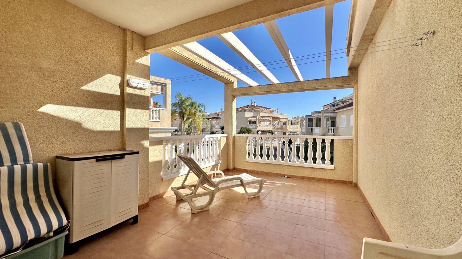 Resale - Apartments -
Orihuela Costa - Playa Flamenca