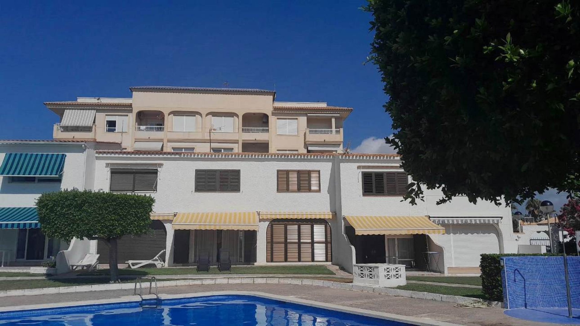 Resale - Apartments -
Orihuela Costa - Playa Flamenca