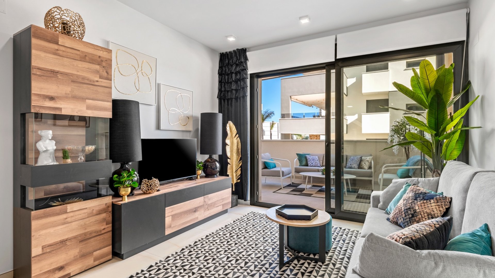 Resale - Apartments -
Orihuela Costa - Playa Flamenca