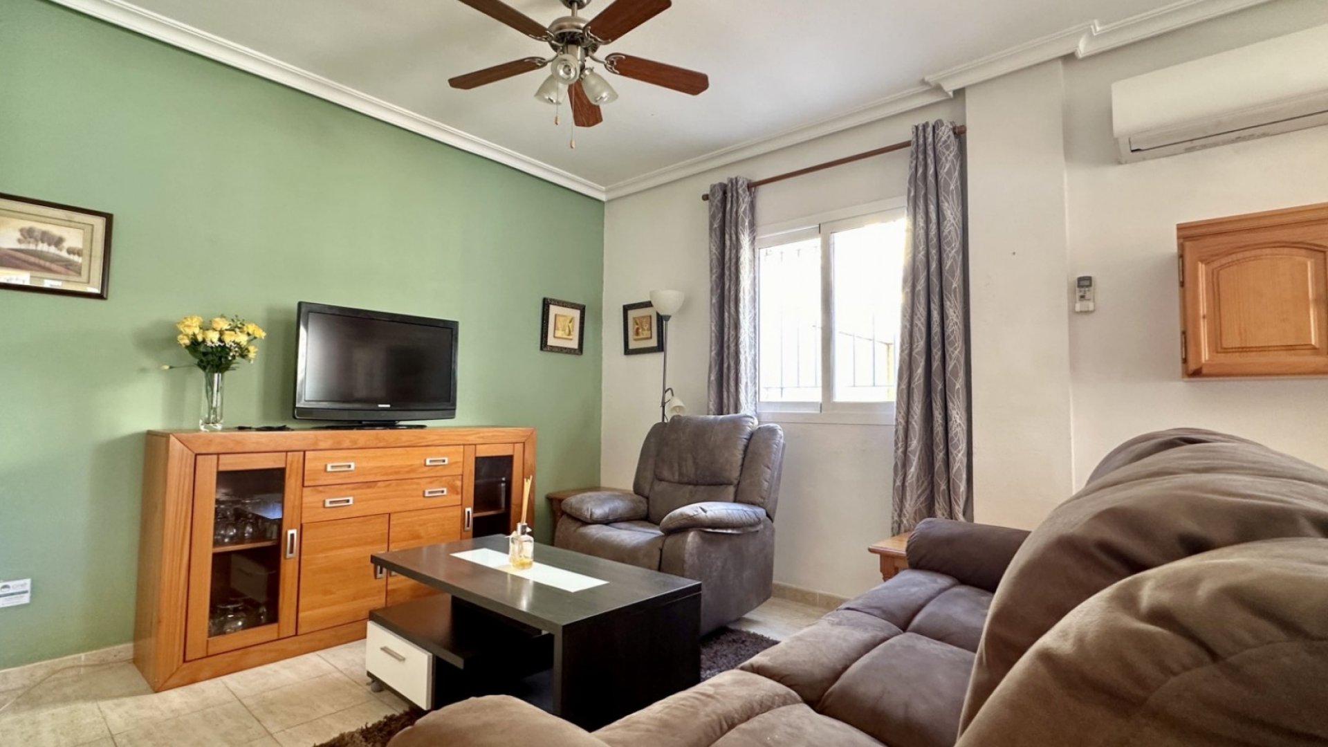 Resale - Apartments -
Orihuela Costa - Playa Flamenca