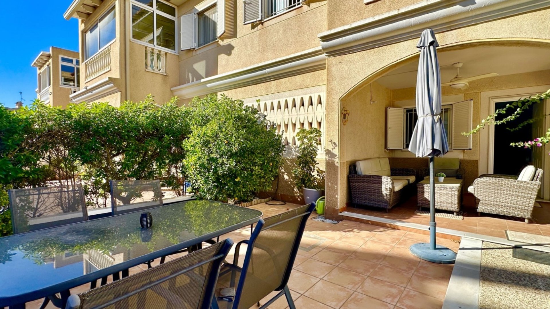 Resale - Apartments -
Orihuela Costa - Playa Flamenca