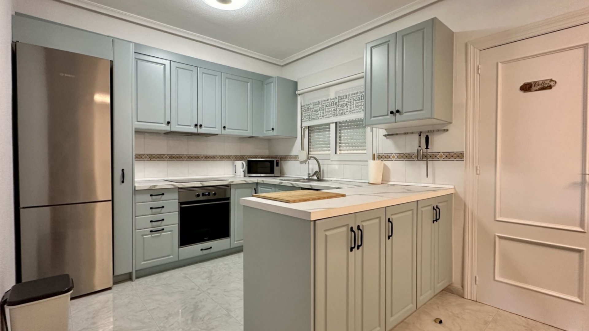 Resale - Apartments -
Orihuela Costa - Playa Flamenca