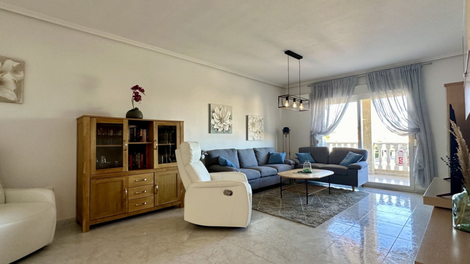Resale - Apartments -
Orihuela Costa - Playa Flamenca