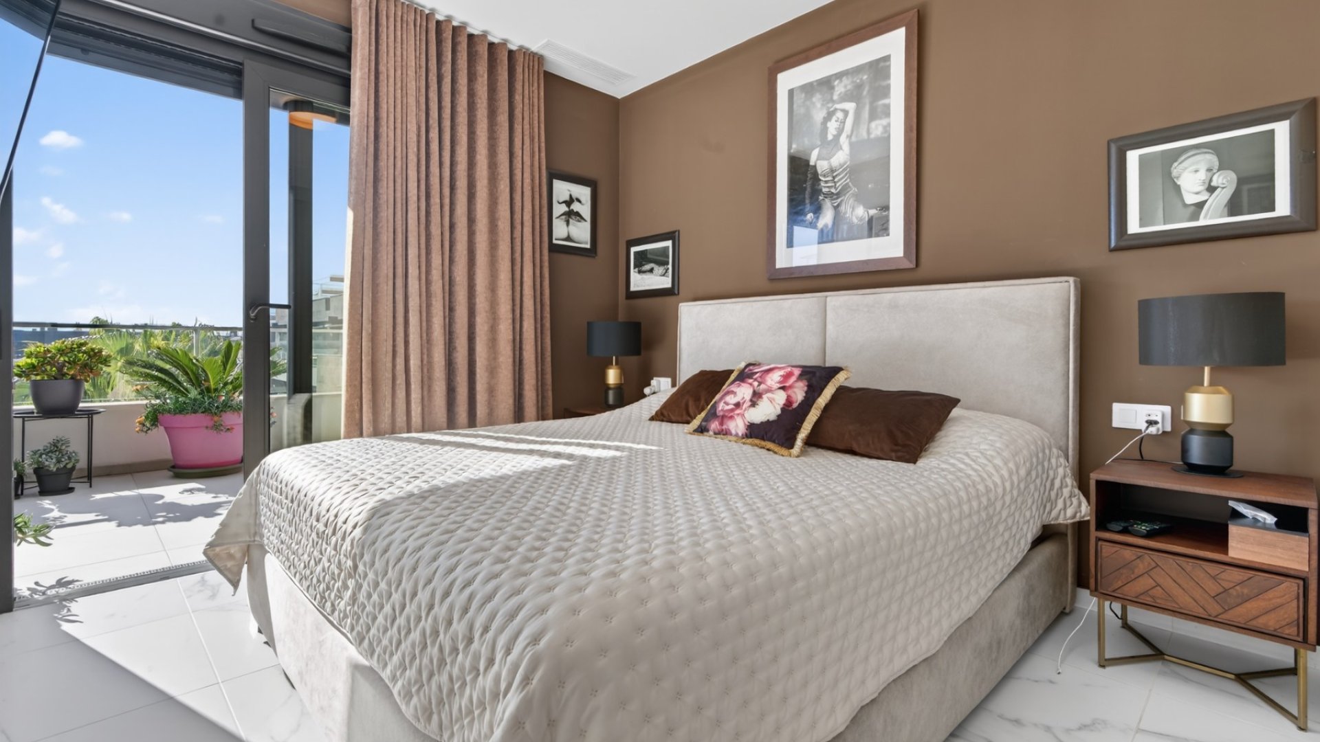 Resale - Apartments -
Orihuela Costa - Playa Flamenca