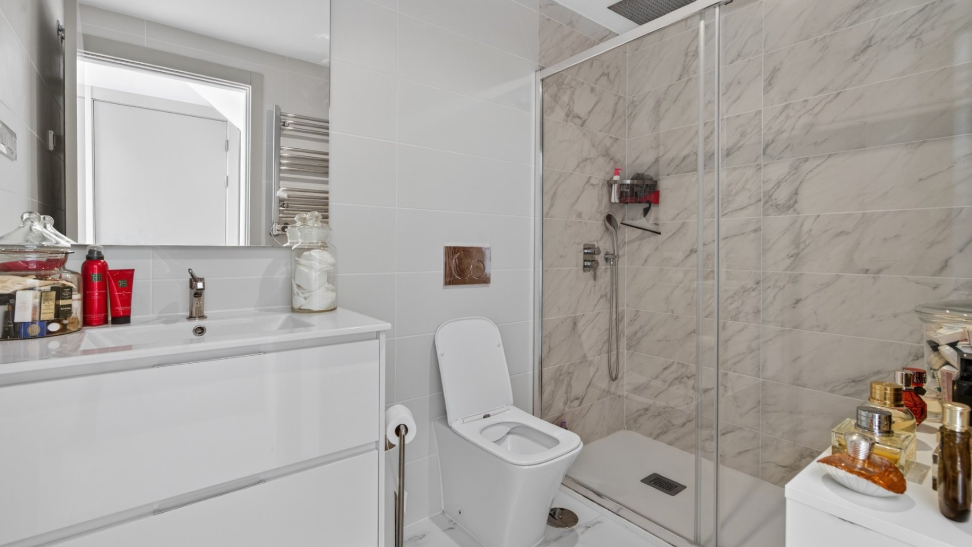 Resale - Apartments -
Orihuela Costa - Playa Flamenca