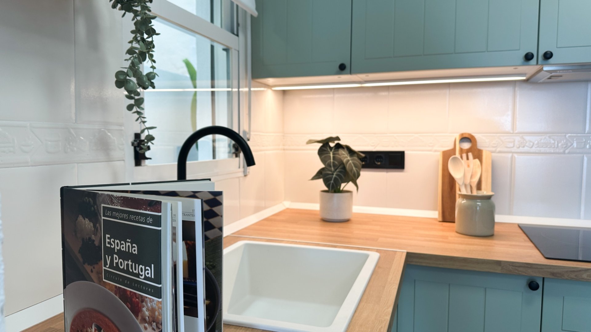 Resale - Apartments -
Orihuela Costa - Playa Flamenca