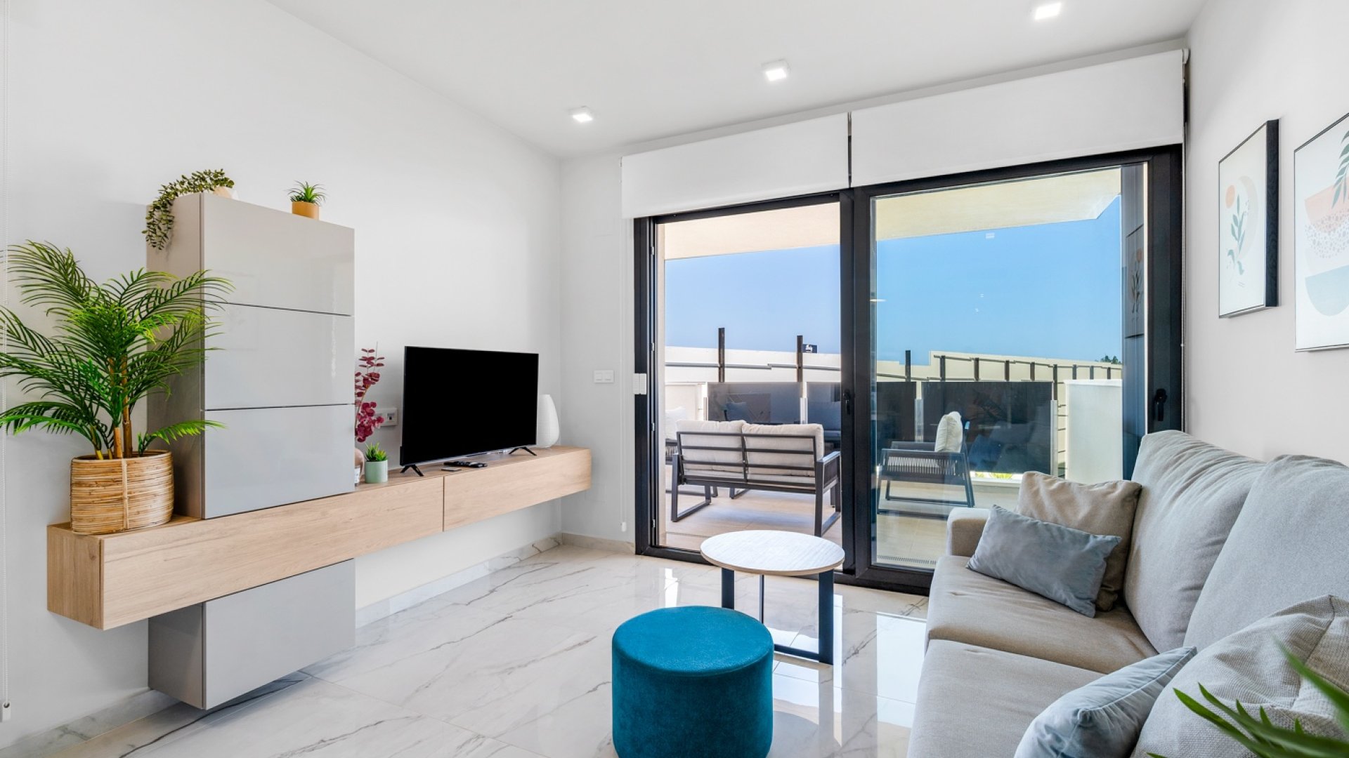 Resale - Apartments -
Orihuela Costa - Playa Flamenca