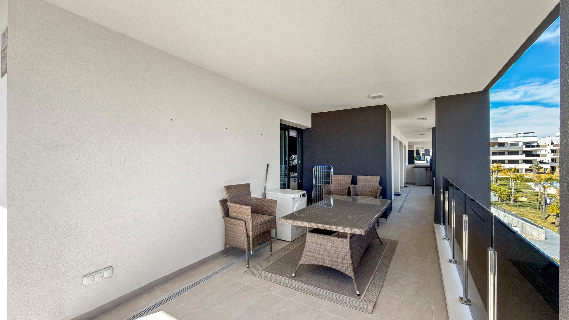 Resale - Apartments -
Orihuela Costa - Playa Flamenca
