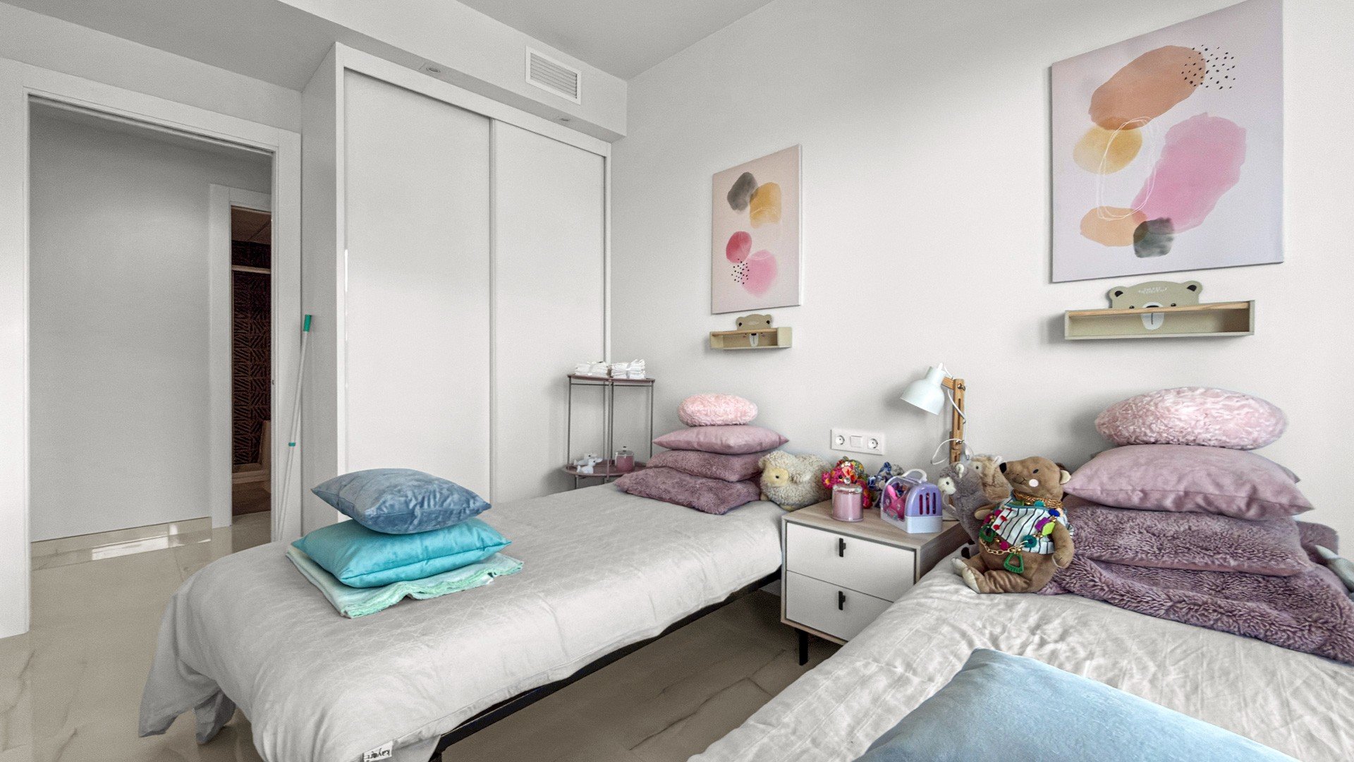 Resale - Apartments -
Orihuela Costa - Playa Flamenca
