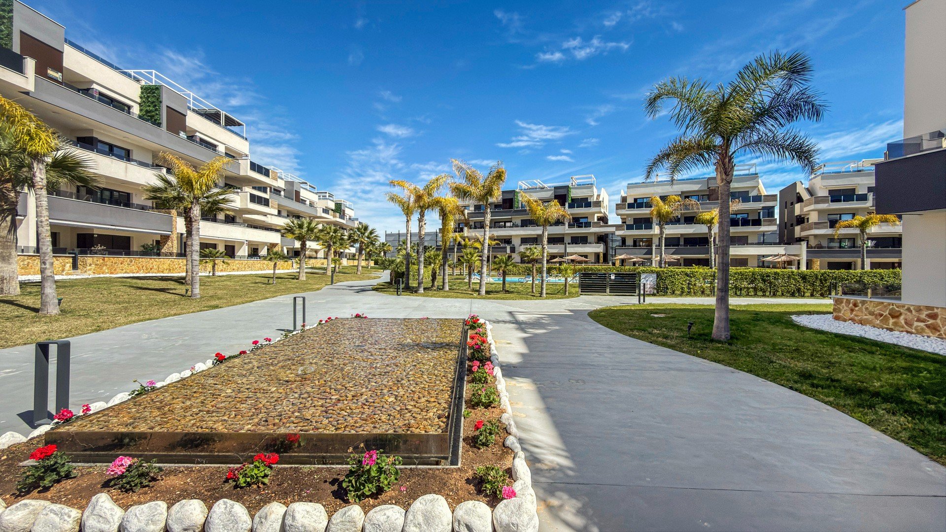 Resale - Apartments -
Orihuela Costa - Playa Flamenca