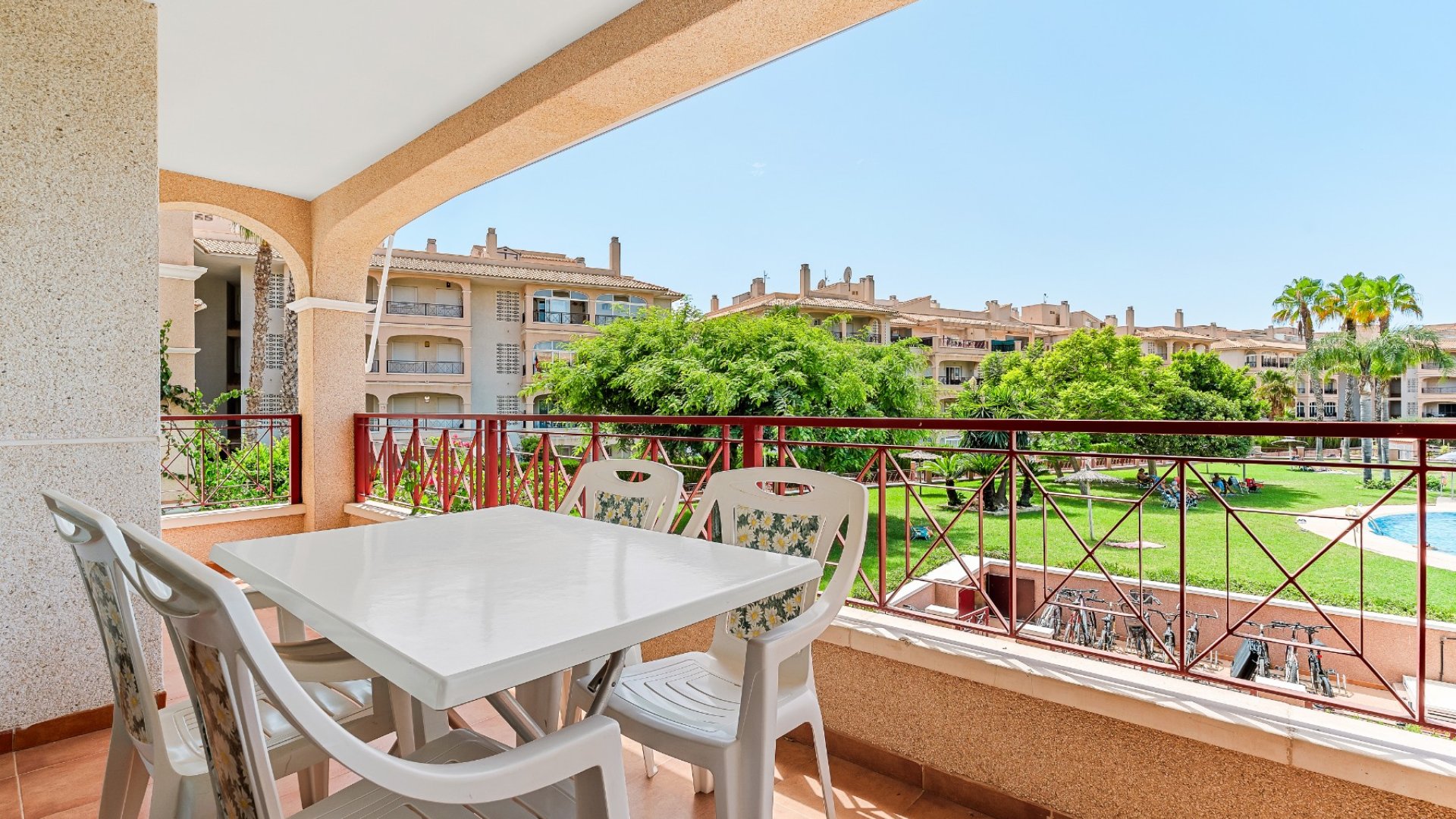Resale - Apartments -
Orihuela Costa - Playa Flamenca