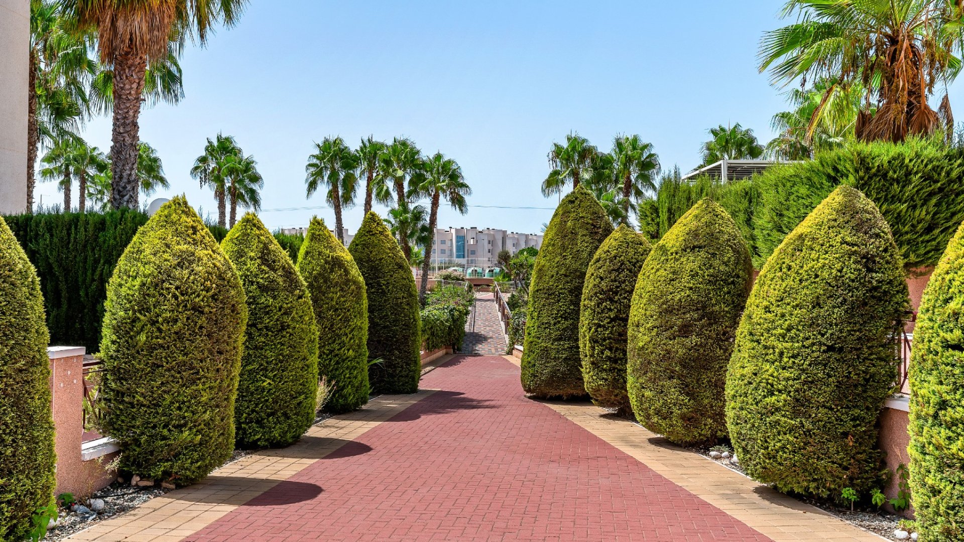 Resale - Apartments -
Orihuela Costa - Playa Flamenca