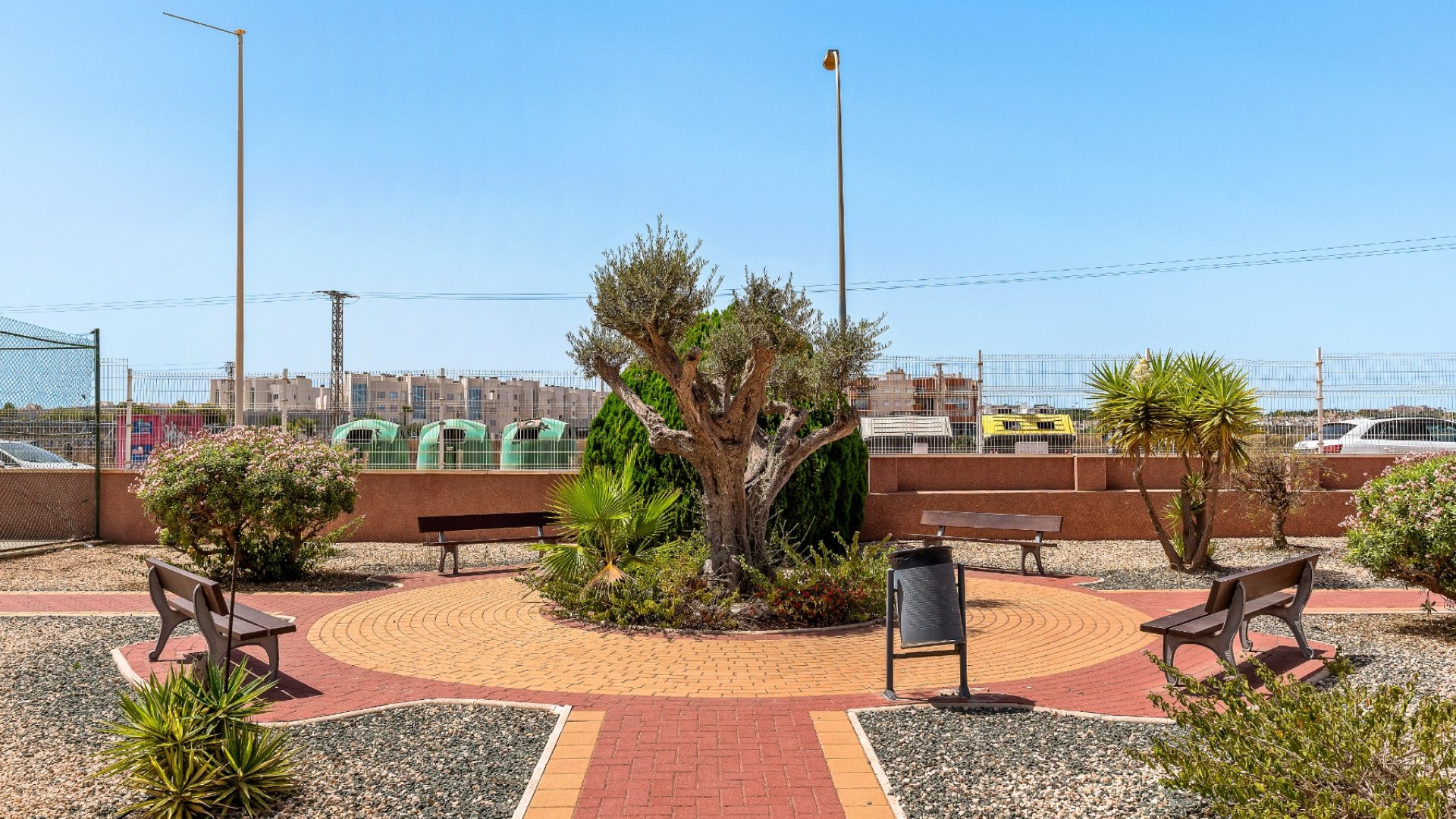 Resale - Apartments -
Orihuela Costa - Playa Flamenca