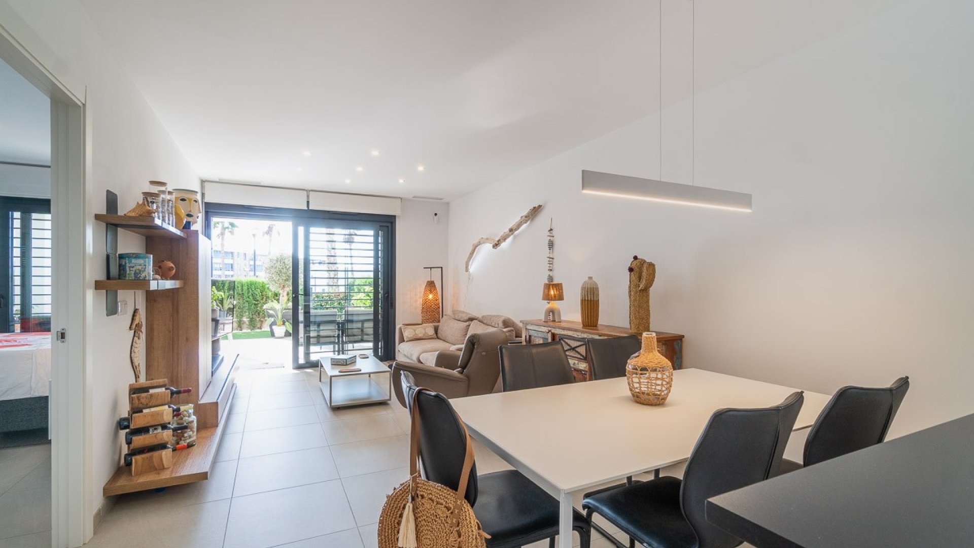 Resale - Apartments -
Orihuela Costa - Playa Flamenca