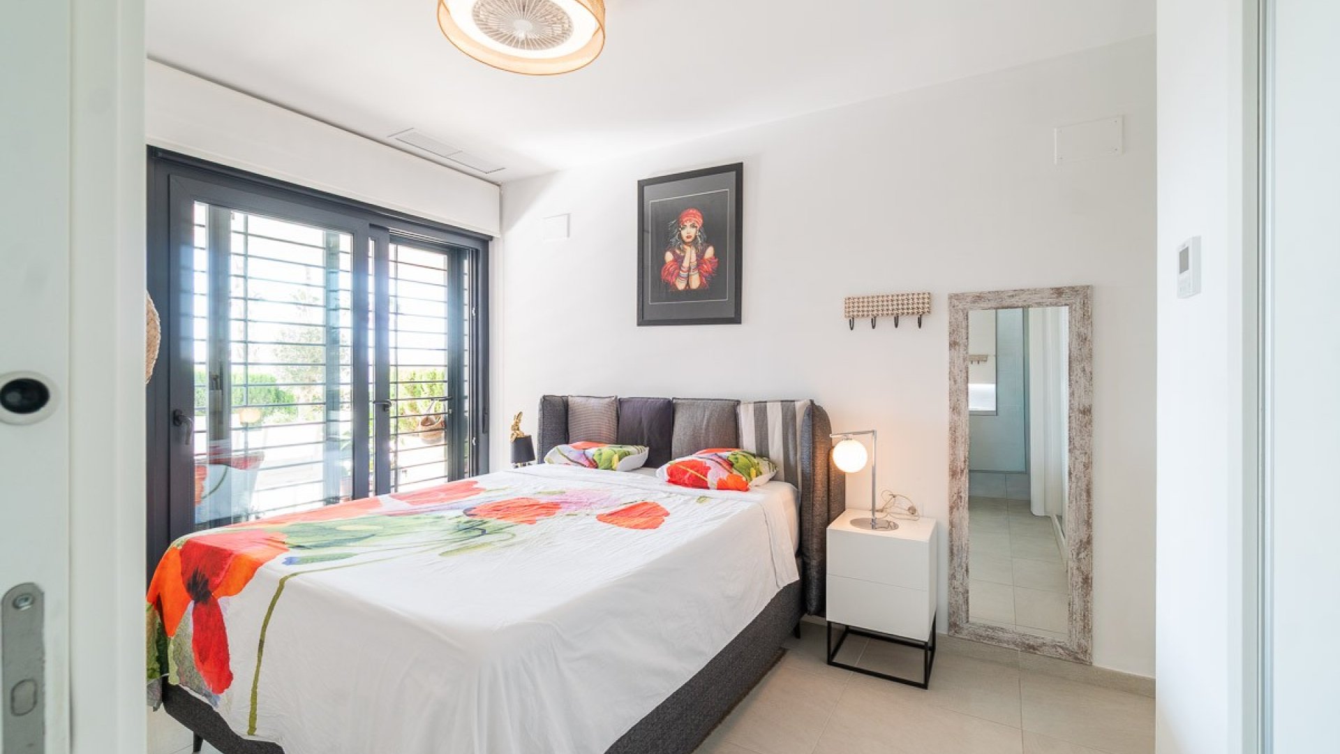 Resale - Apartments -
Orihuela Costa - Playa Flamenca
