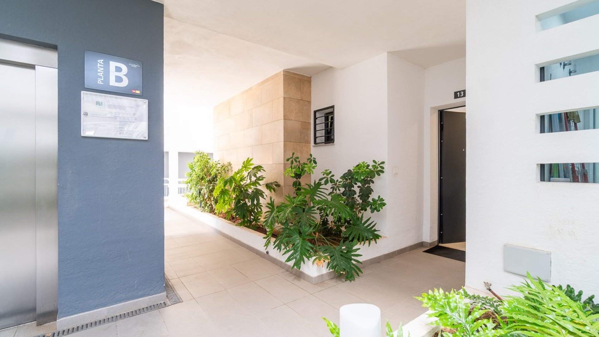 Resale - Apartments -
Orihuela Costa - Playa Flamenca