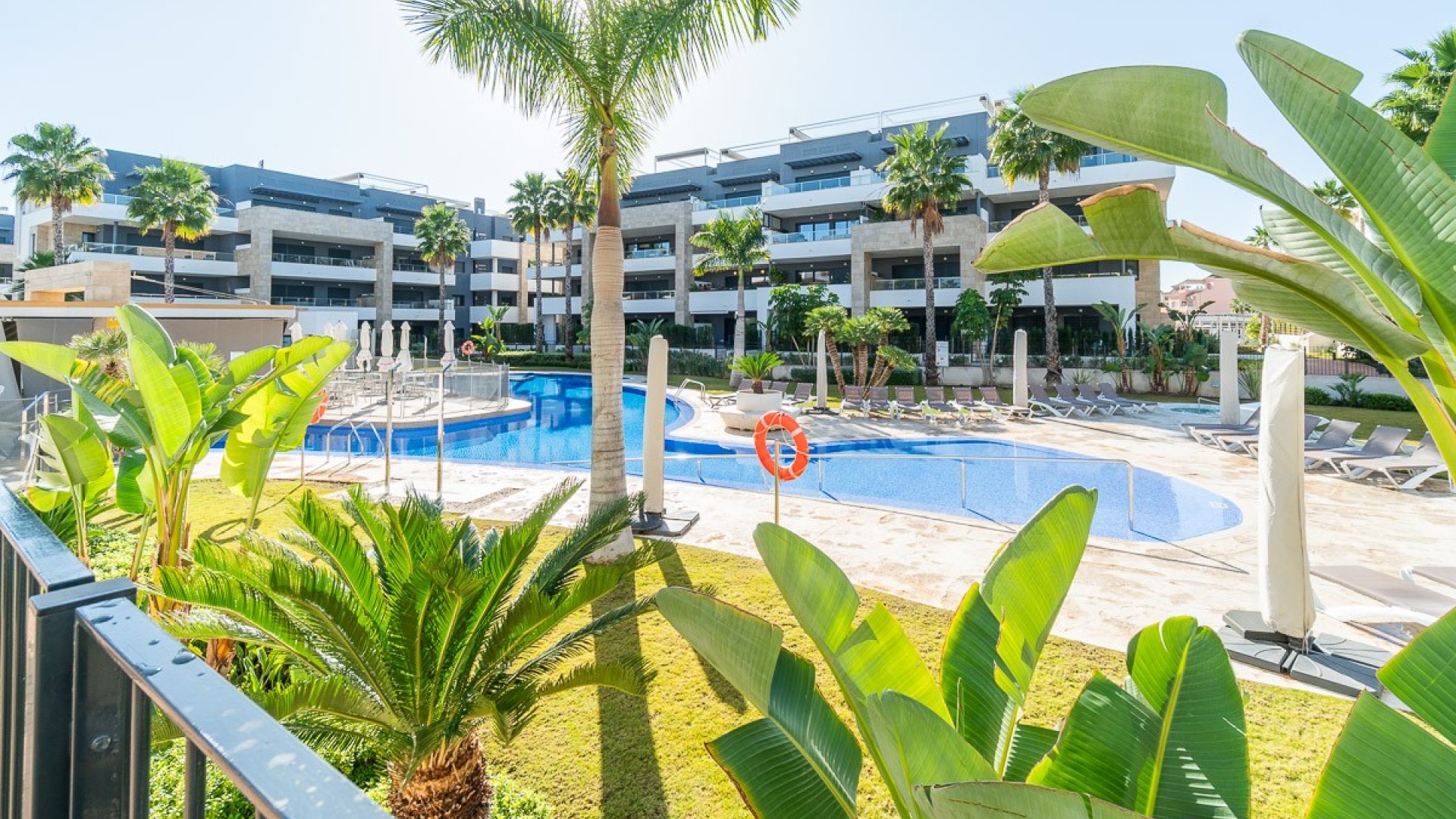 Resale - Apartments -
Orihuela Costa - Playa Flamenca