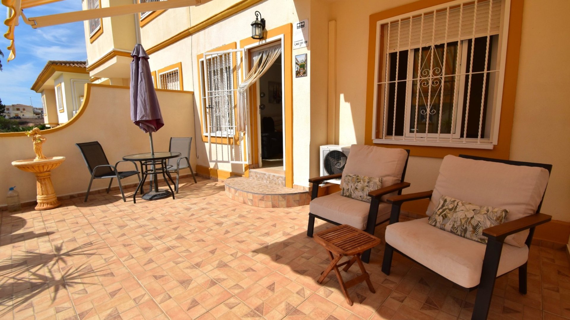 Resale - Apartments -
Orihuela Costa - Playa Flamenca