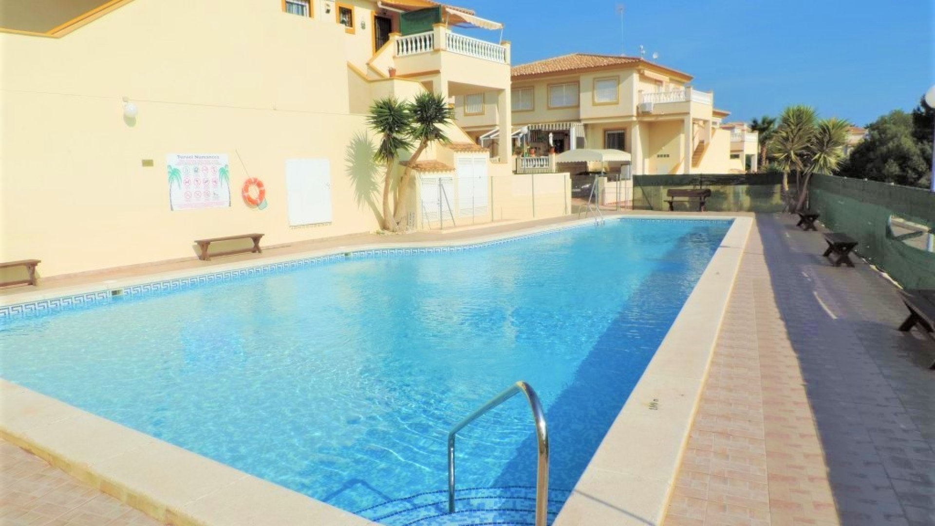 Resale - Apartments -
Orihuela Costa - Playa Flamenca