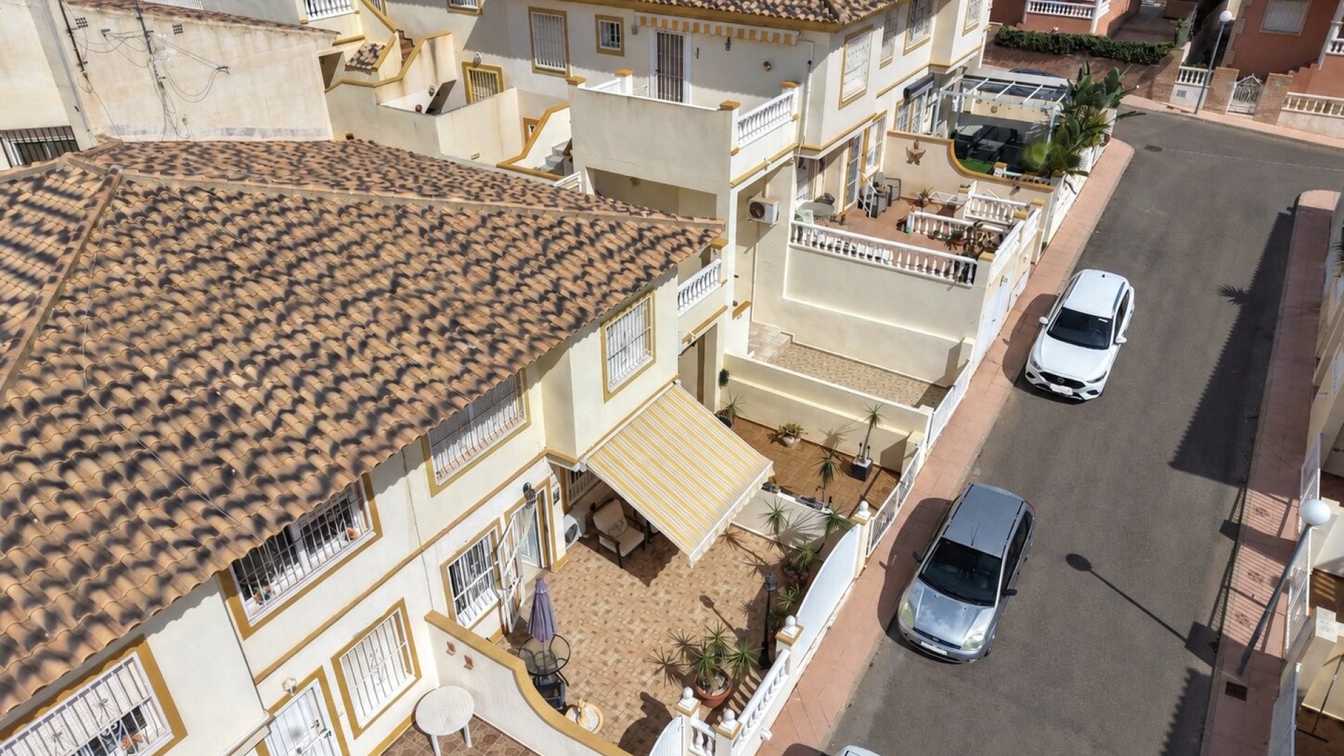 Resale - Apartments -
Orihuela Costa - Playa Flamenca
