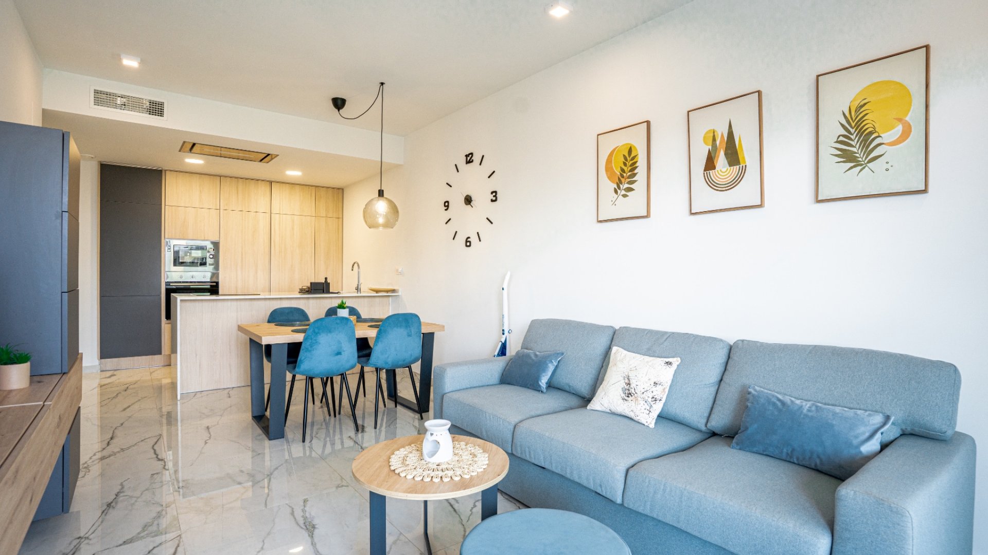 Resale - Apartments -
Orihuela Costa - Playa Flamenca