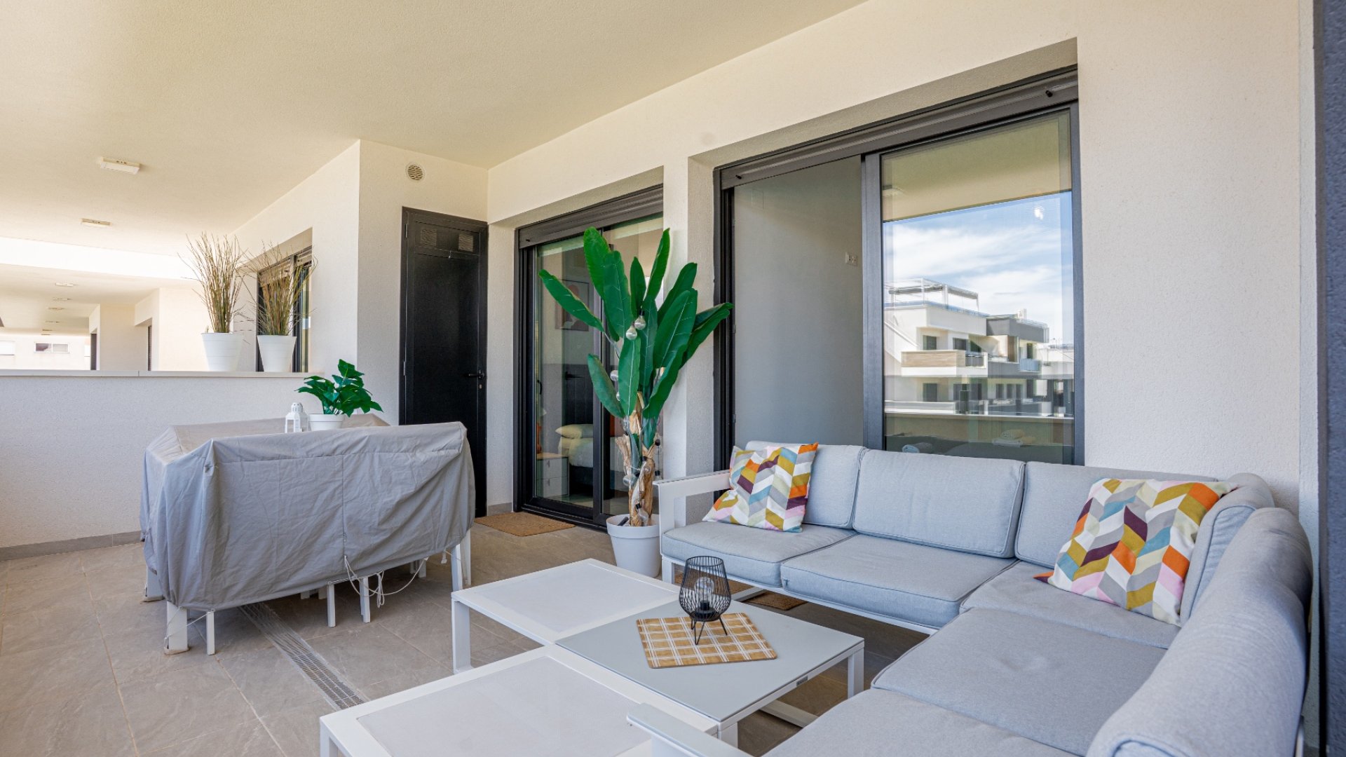Resale - Apartments -
Orihuela Costa - Playa Flamenca