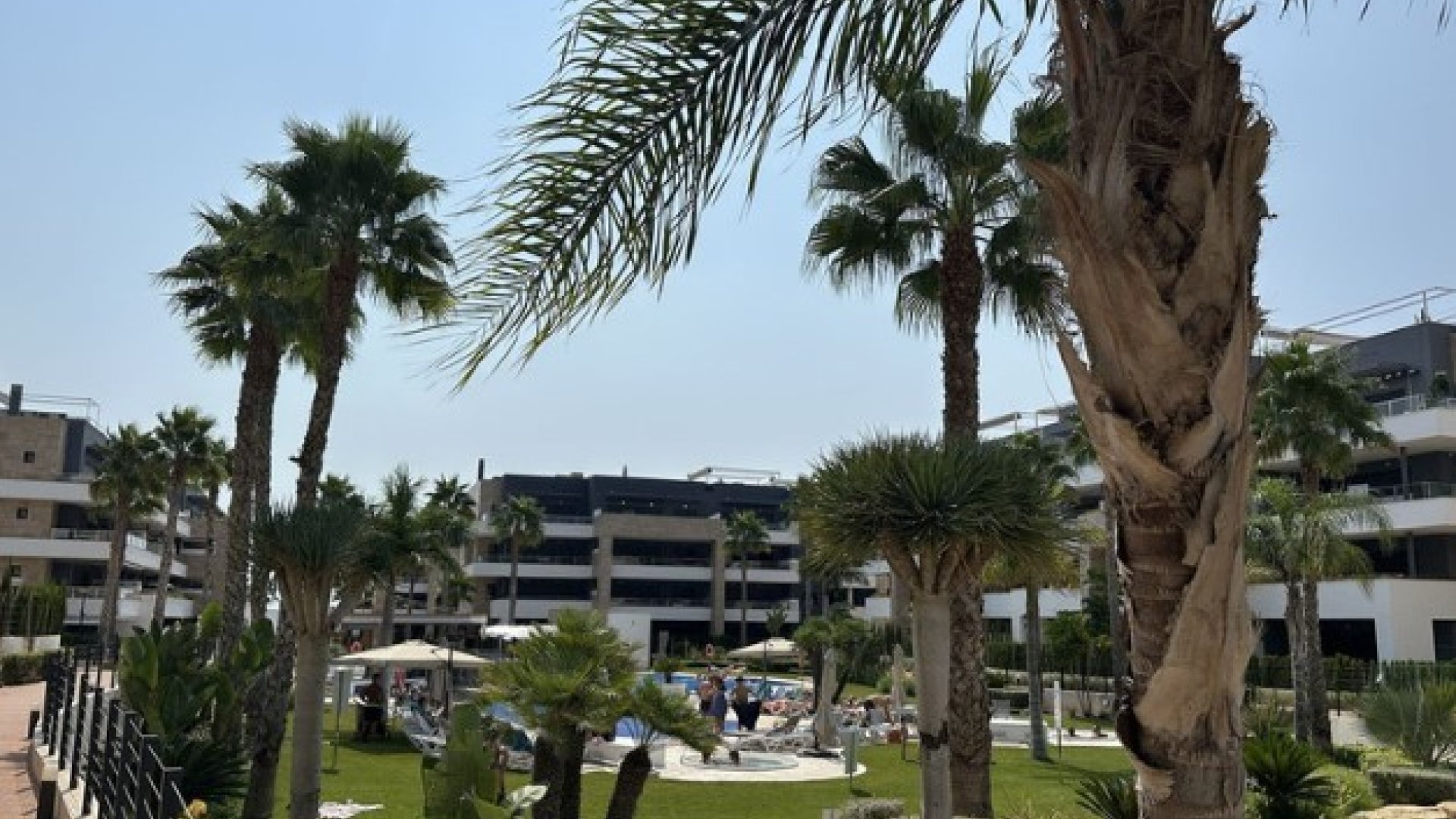 Resale - Apartments -
Orihuela Costa - Playa Flamenca